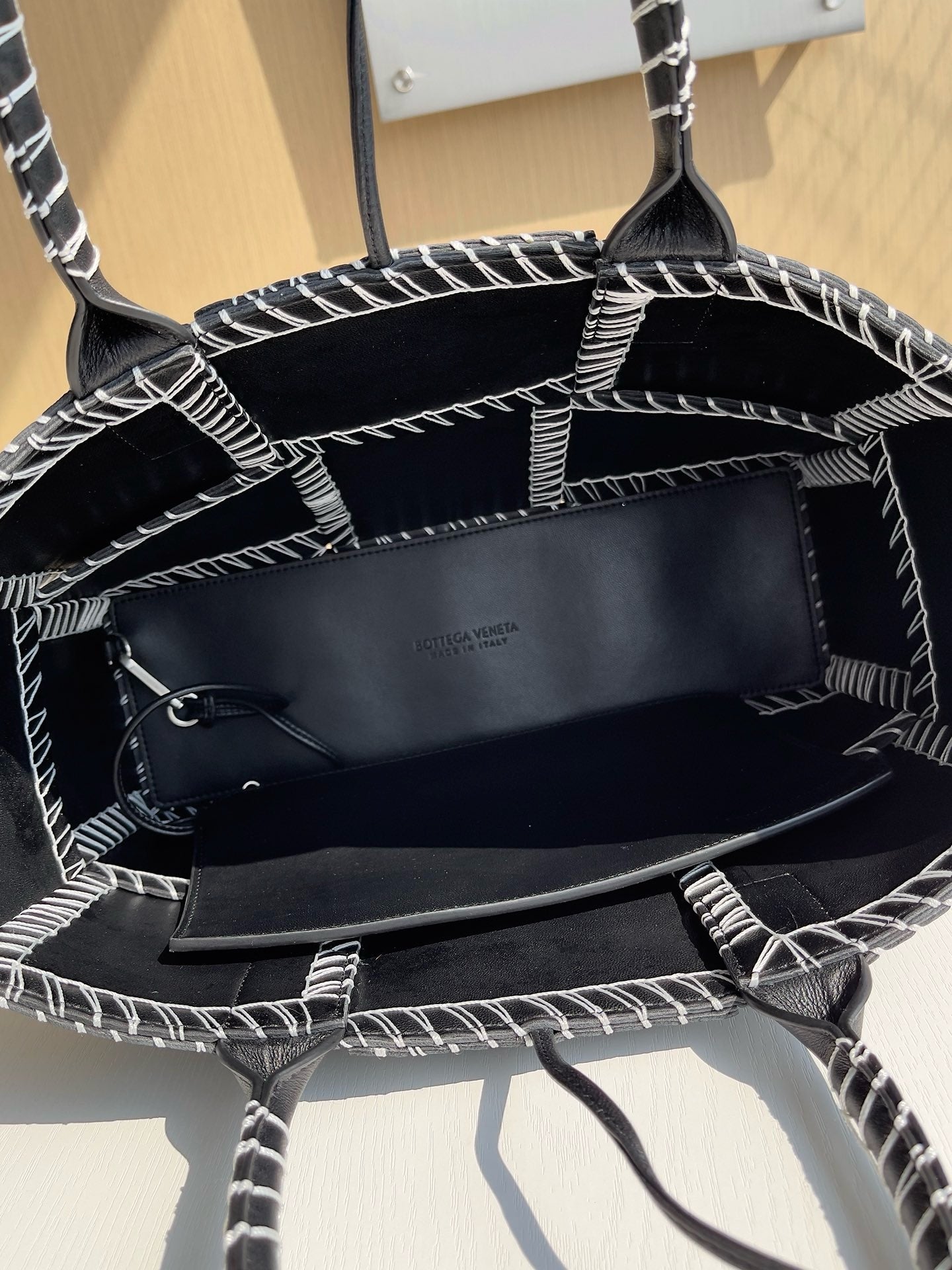 BV Mini Tote #2707