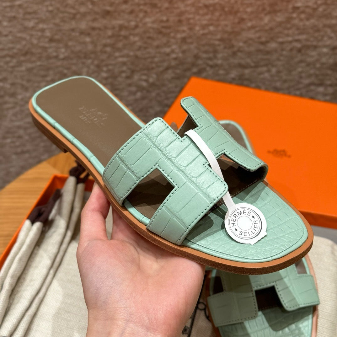 Sandal #3090