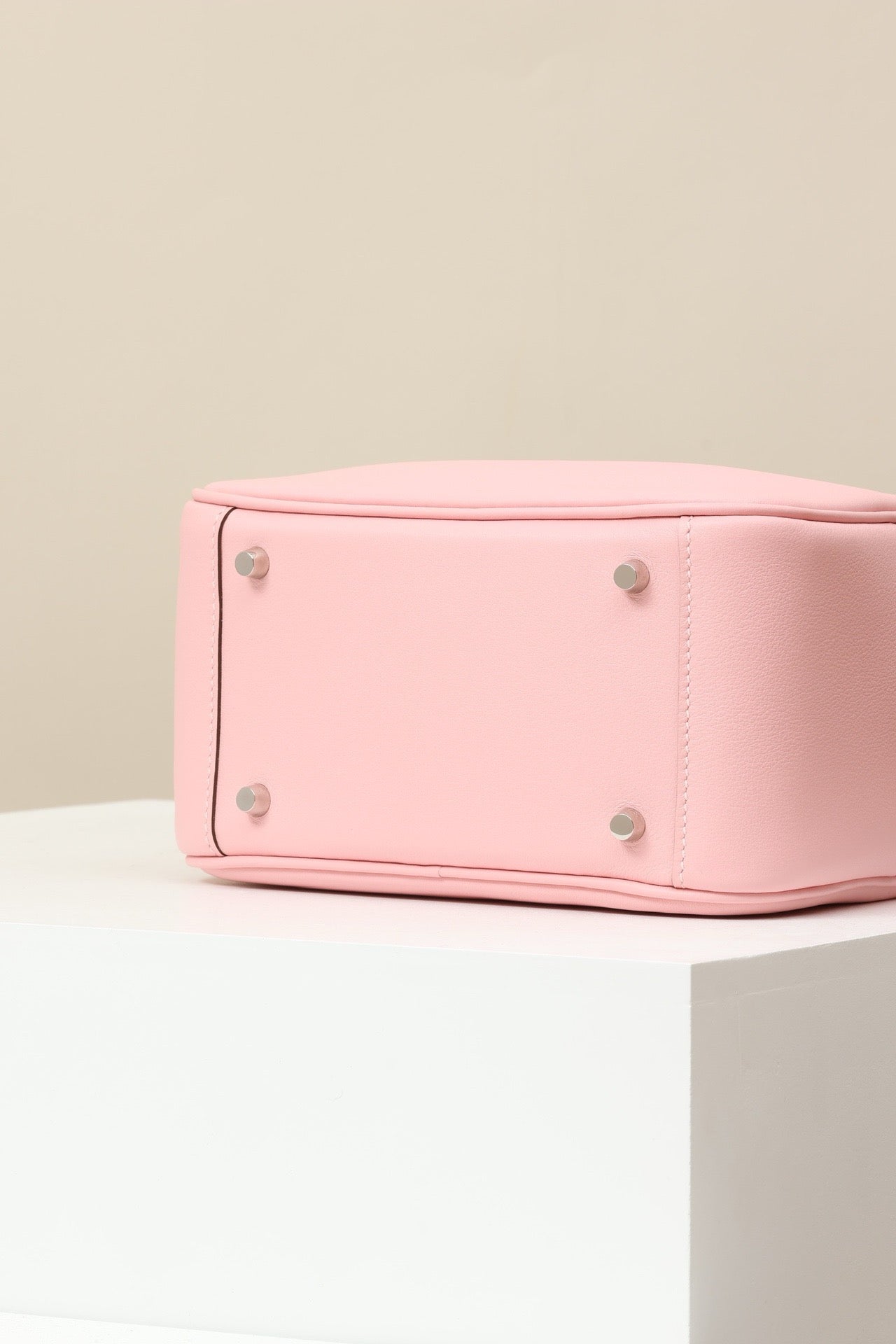 LD19 , Swift , 3Q Rose Sakura PHW #4617