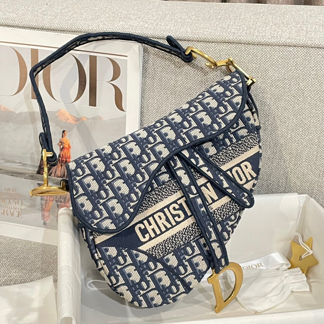 CD Saddle Bag with Strap #910