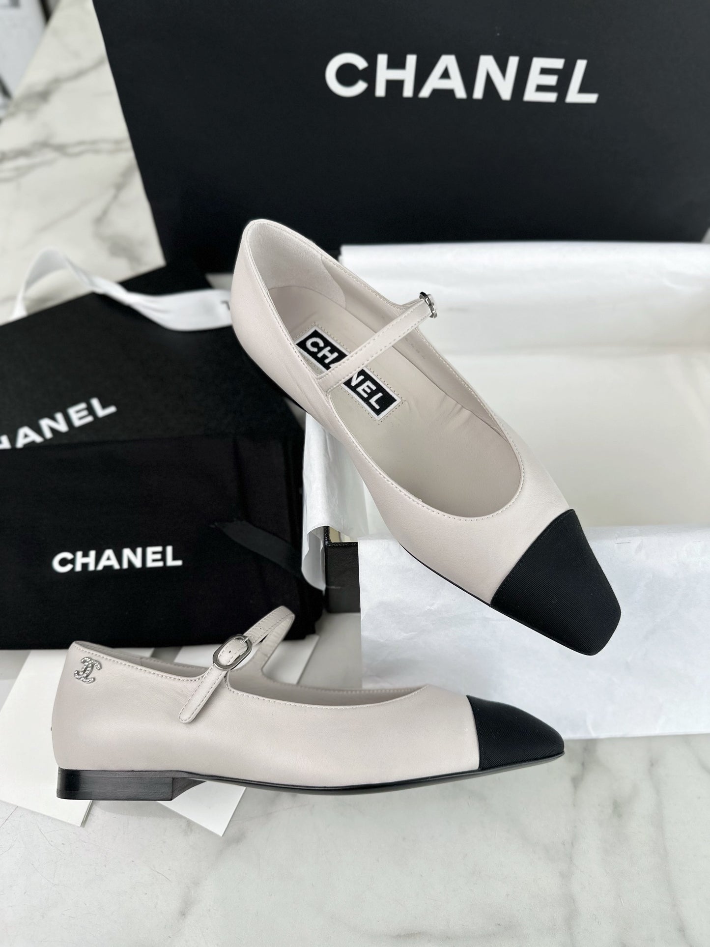 24s sandal #346