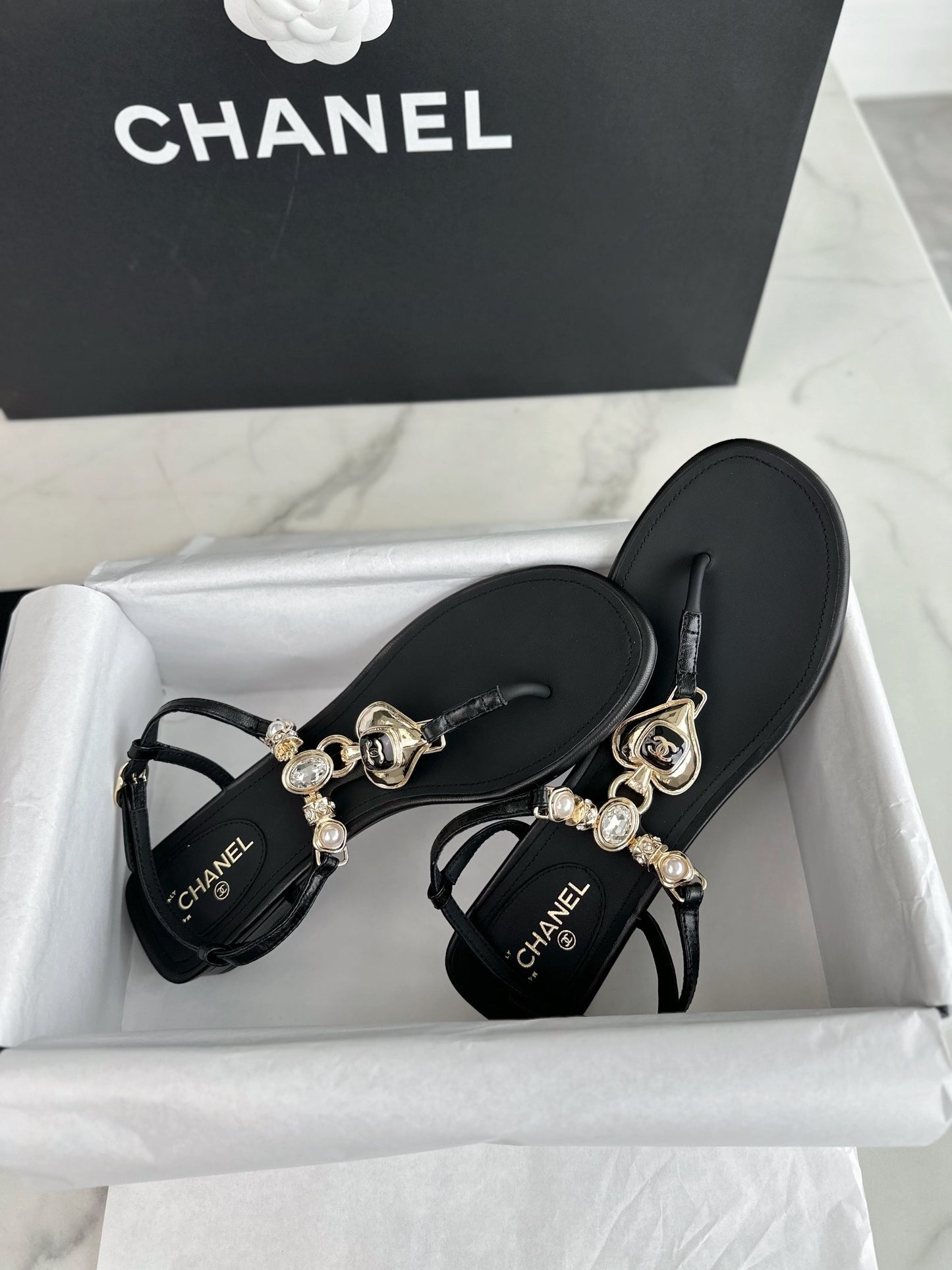 24s Sandal #370