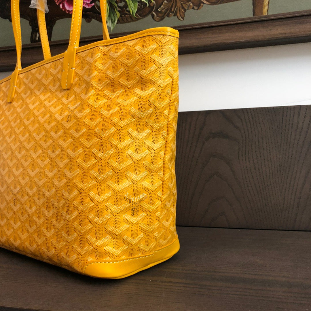 Artois PM Bag #682