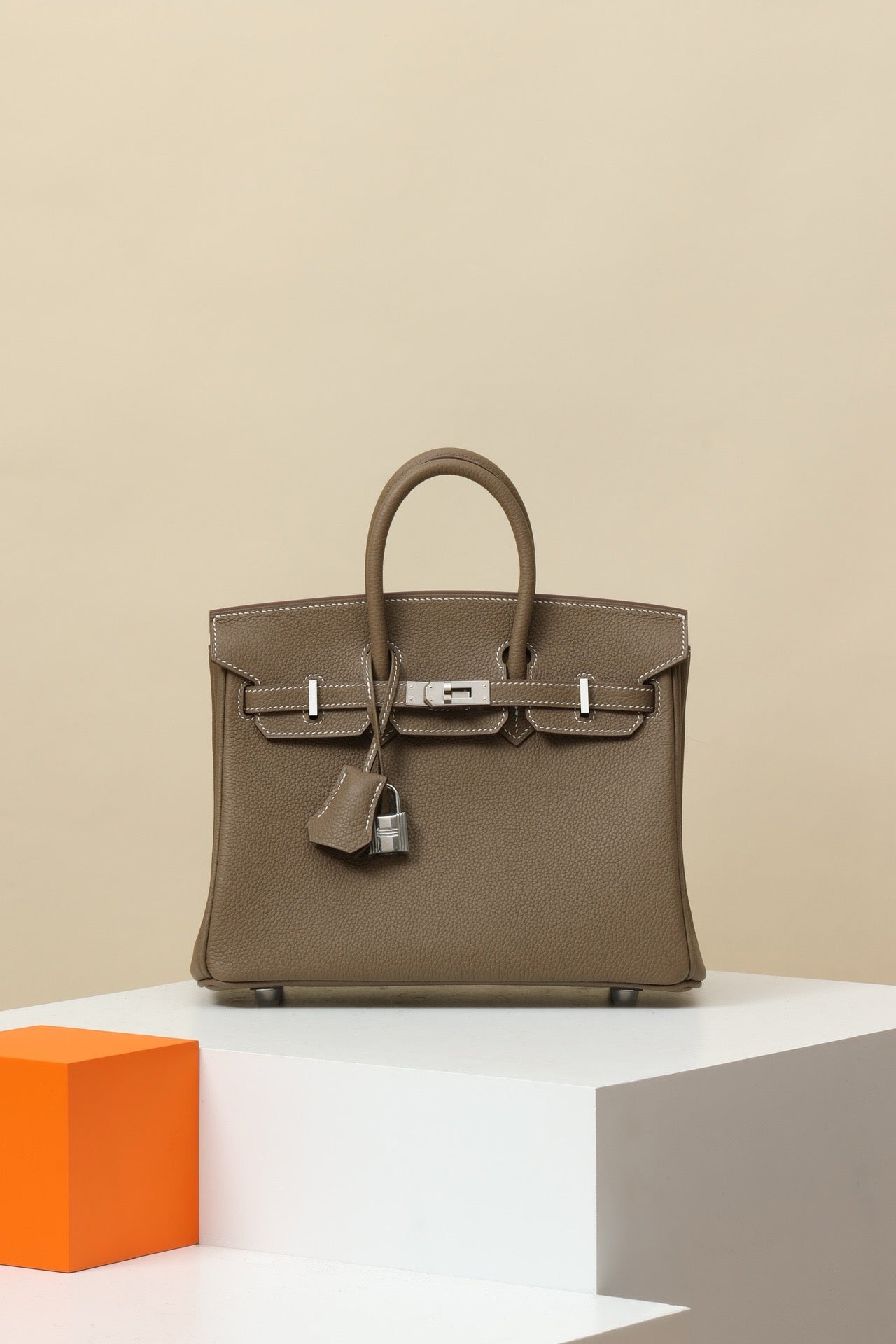 BK25 Elephant Gray #3853