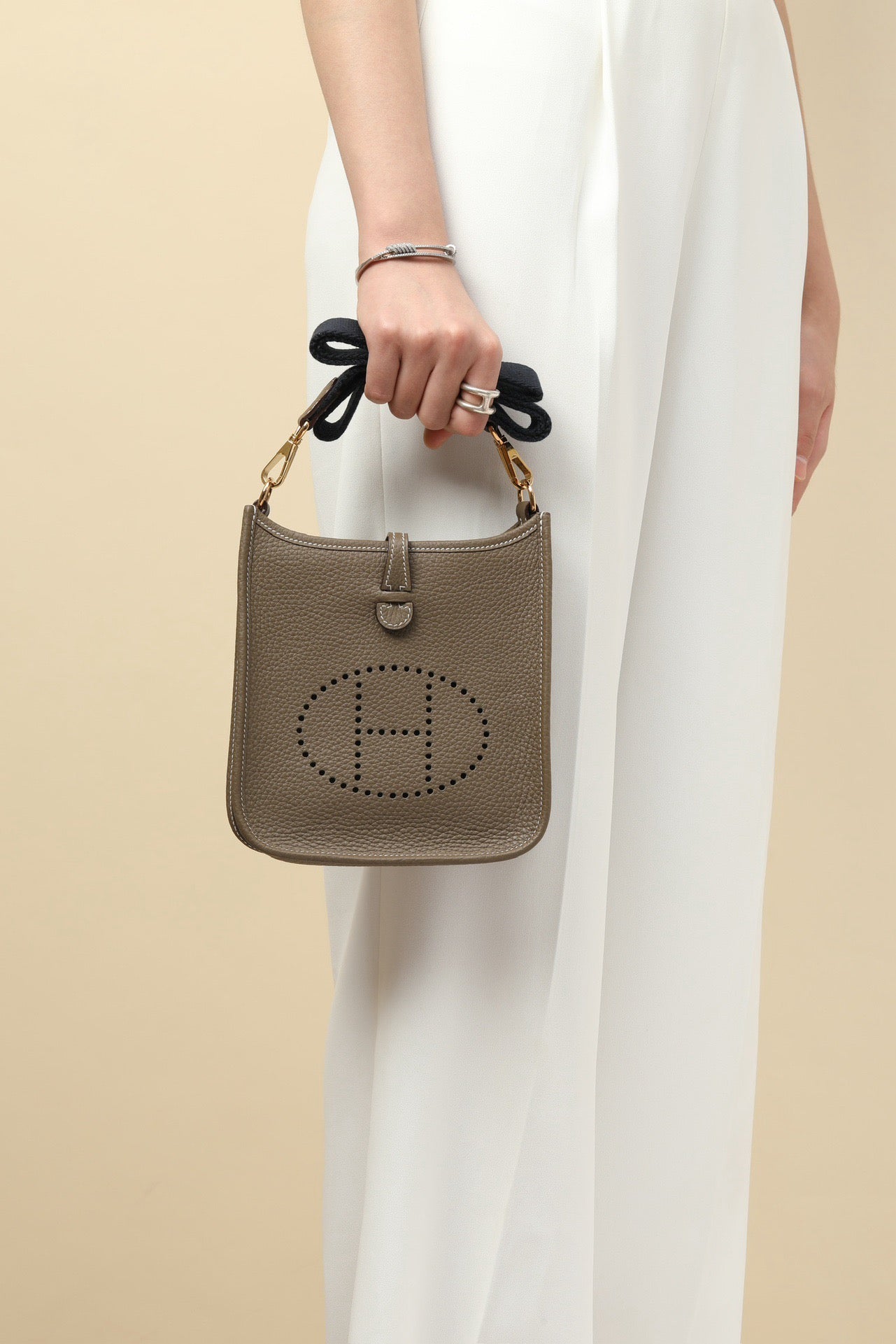 YF16 CK18 Elephant Grey , Clemence bull leather crossbody bag  , GHW #4398