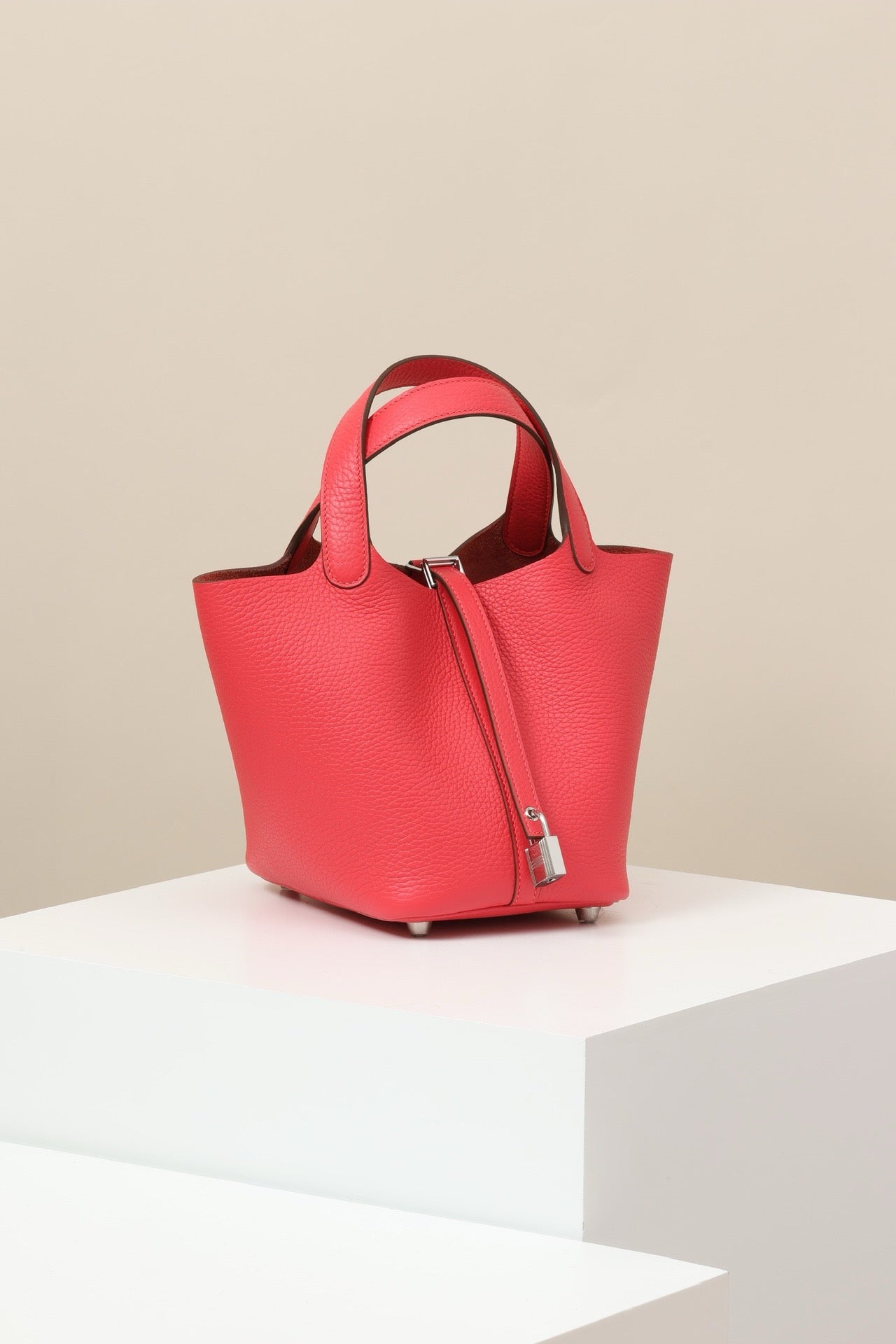 CL18 A5 Azalea Red PHW #4082