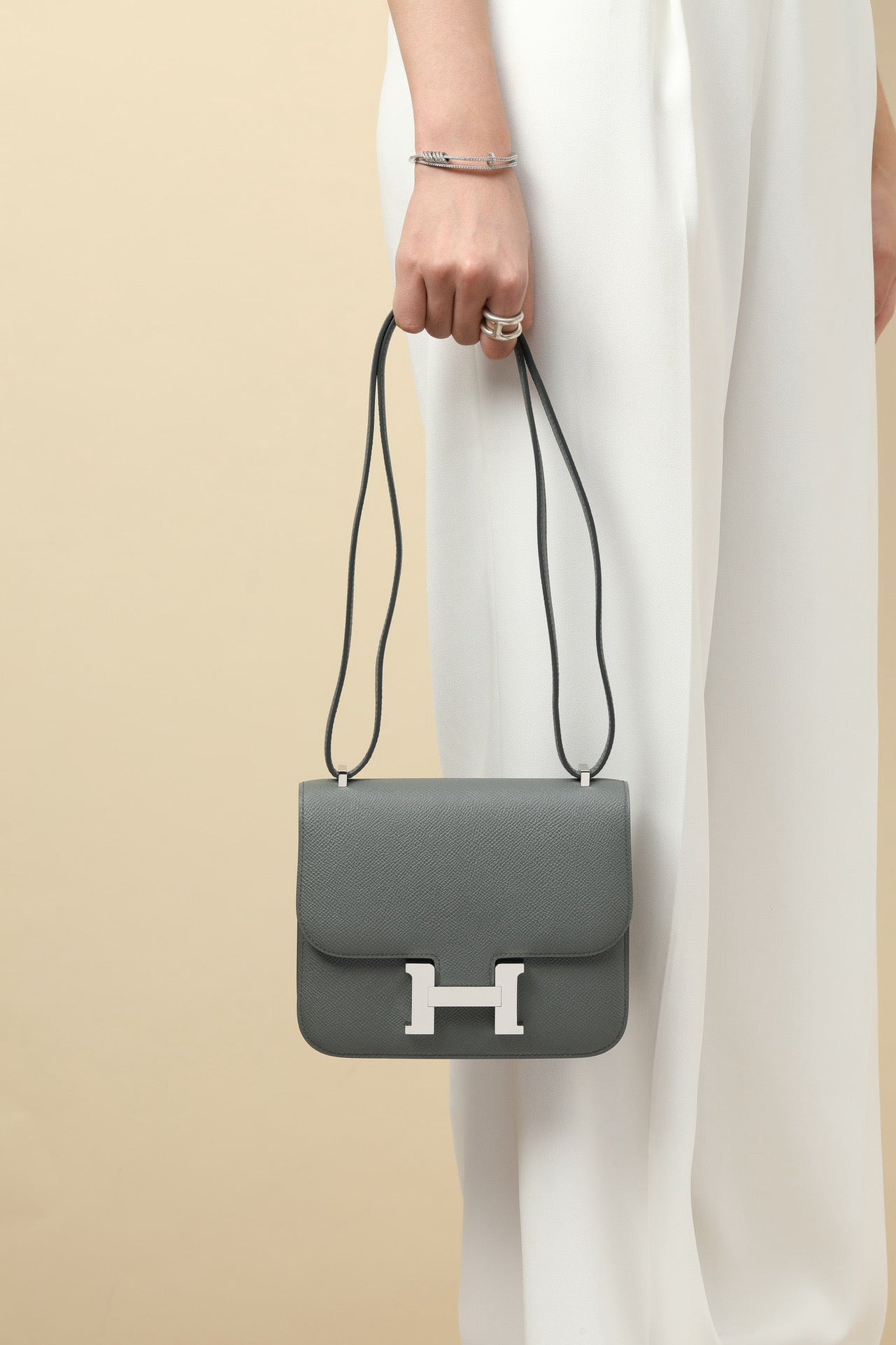 CJ19 19 cm , Almond Green Epsom leather PHW #4332