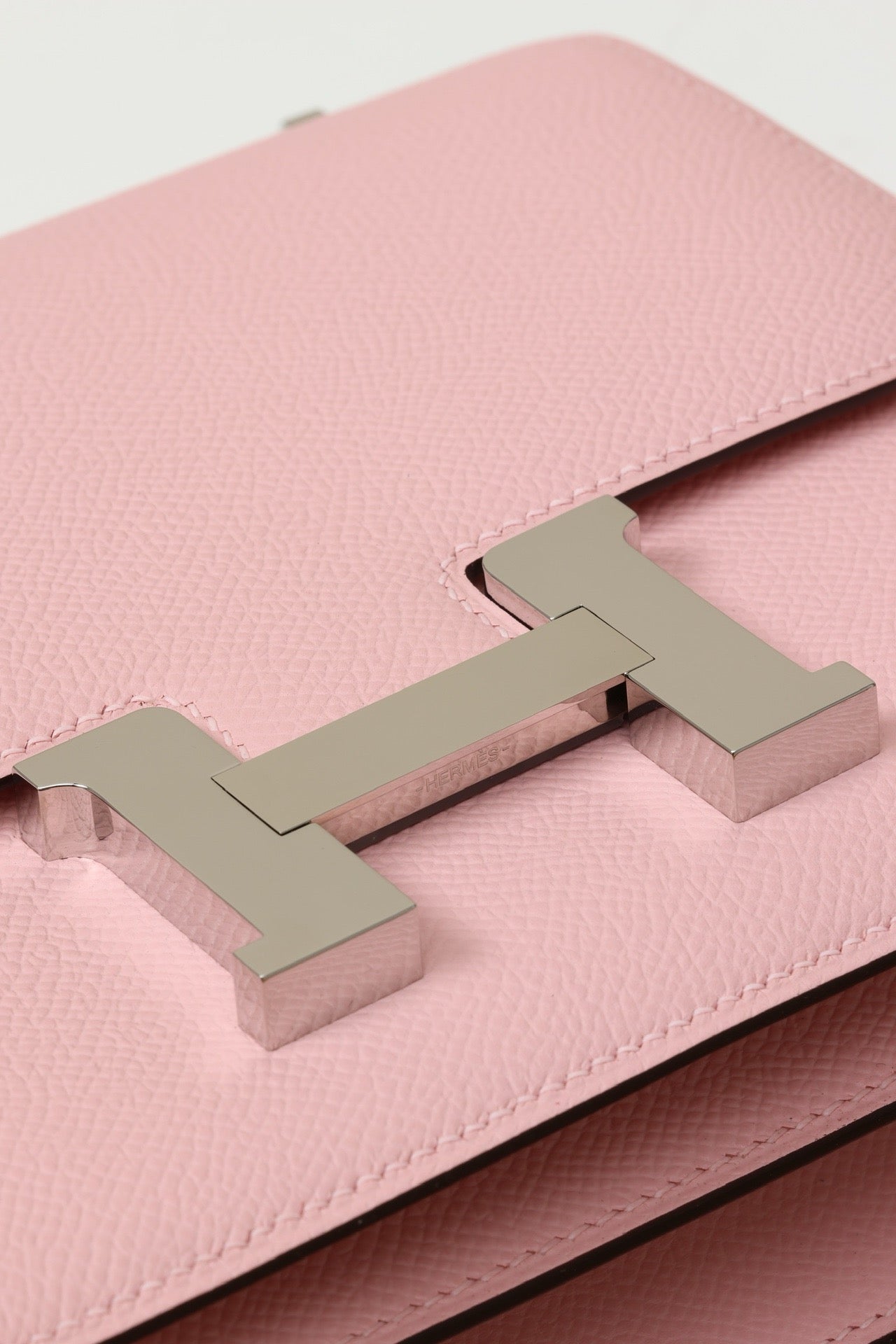 CJ19 19 cm ,  New Sakura Pink Epsom leather PHW #4305