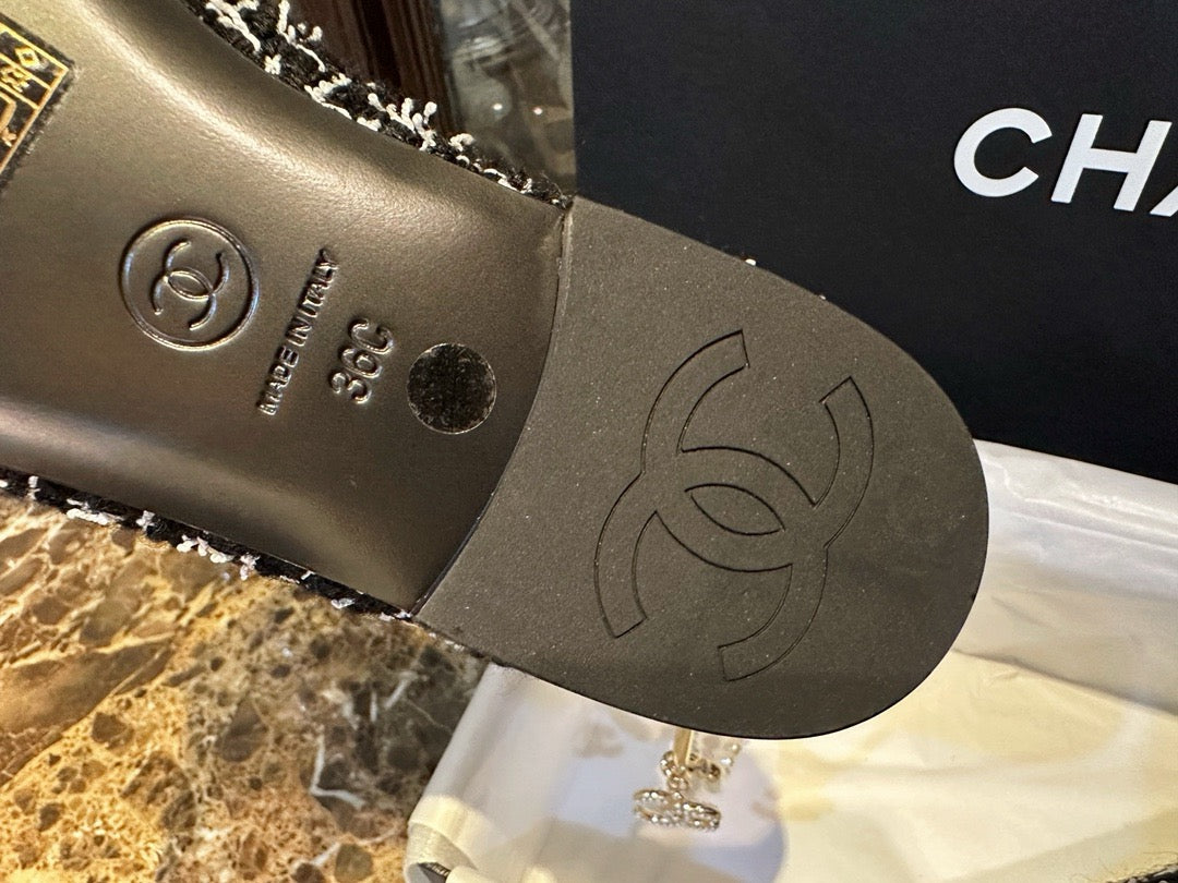 24s Sandal #2845
