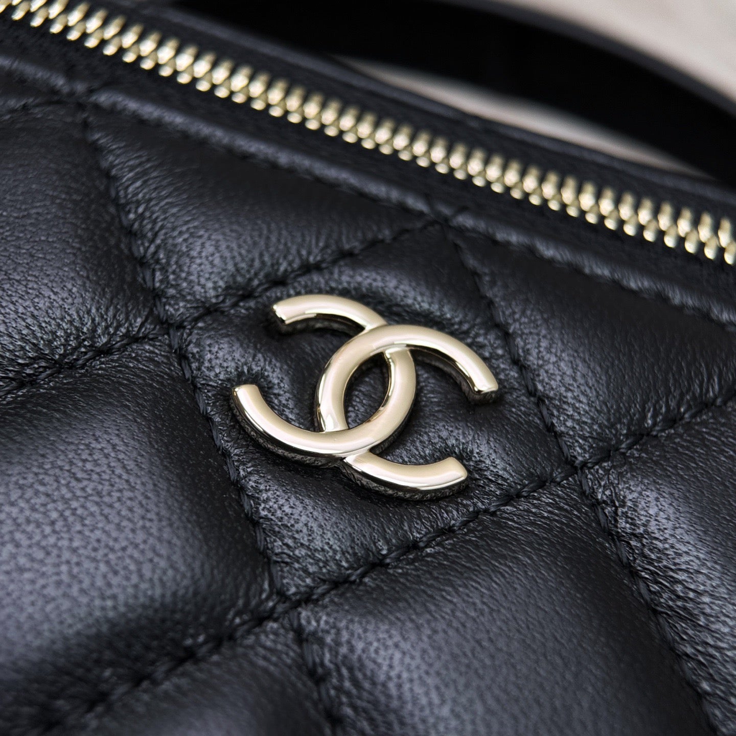 Cf BAG #1998