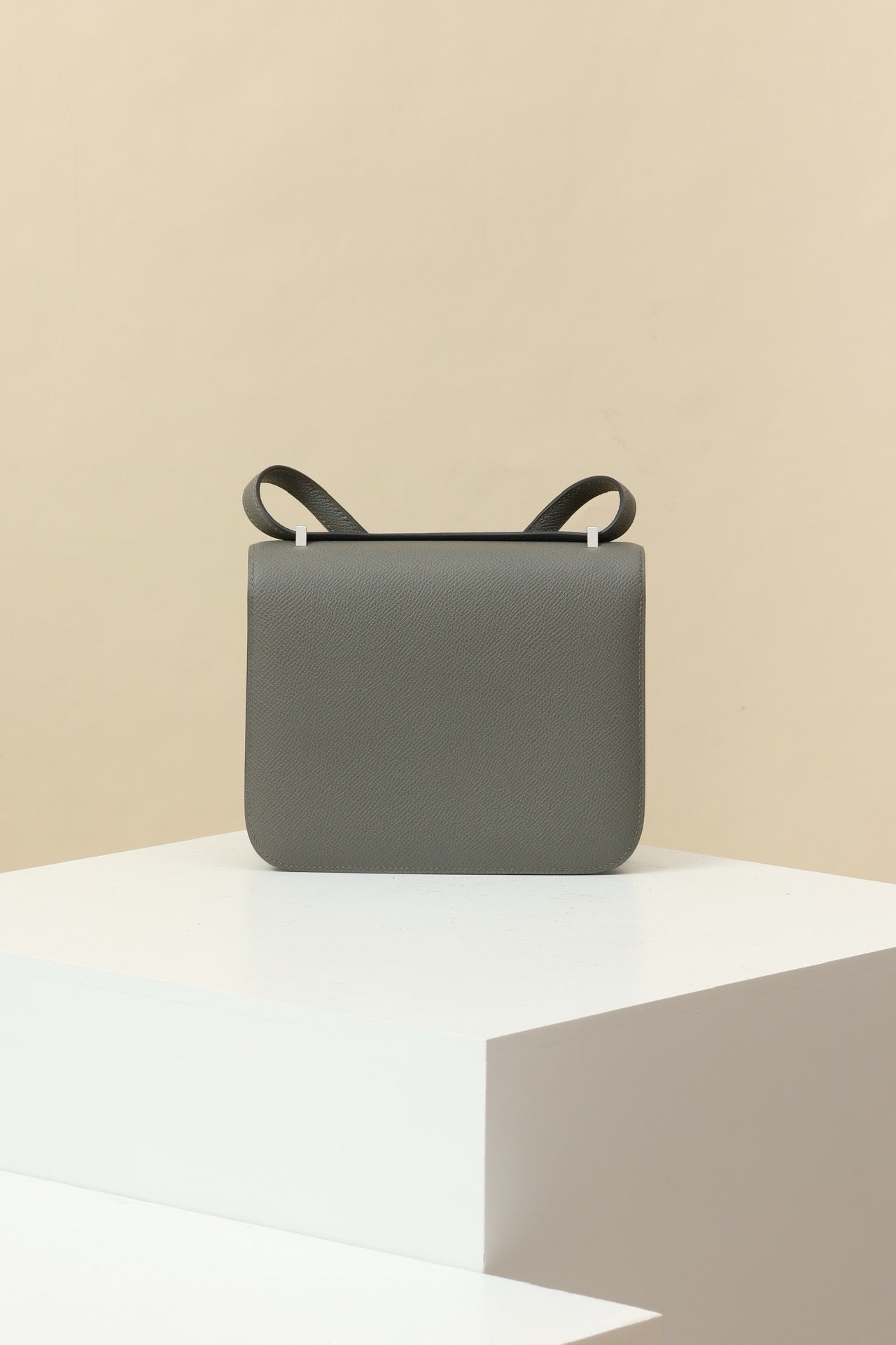 CJ19 19 cm , Cumulus Grey Epsom leather PHW #4335