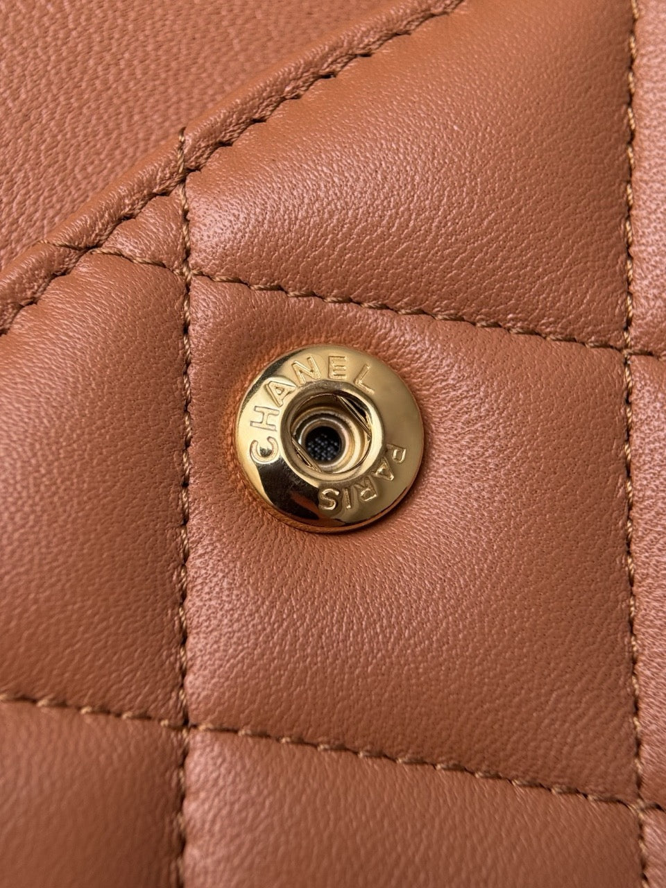 cf30 30 CM Lambskin #4195