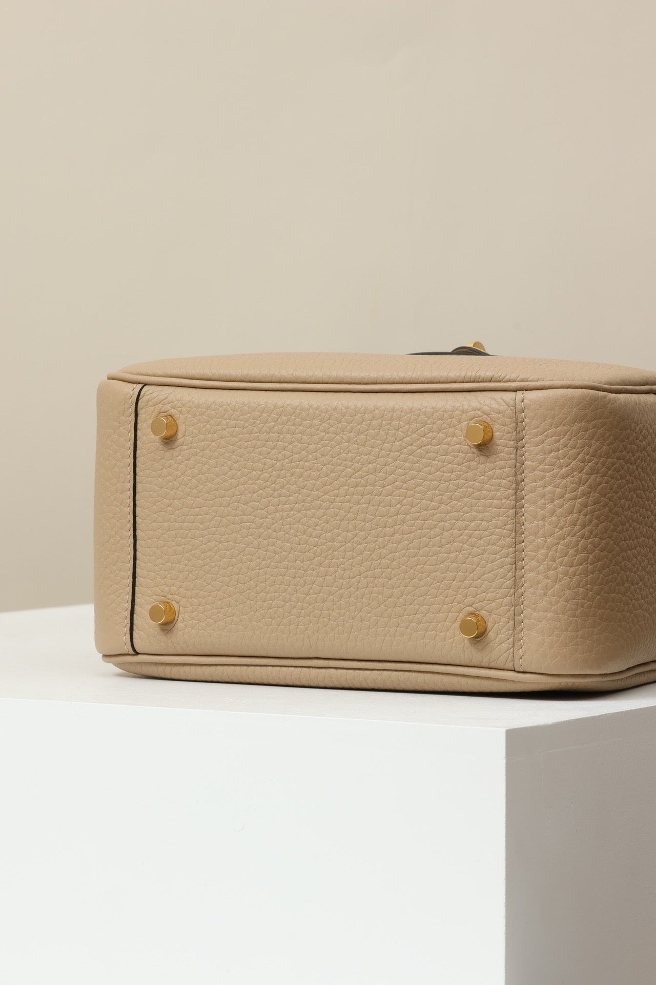 LD19 , Togo ,  S2 Trench GHW #4596