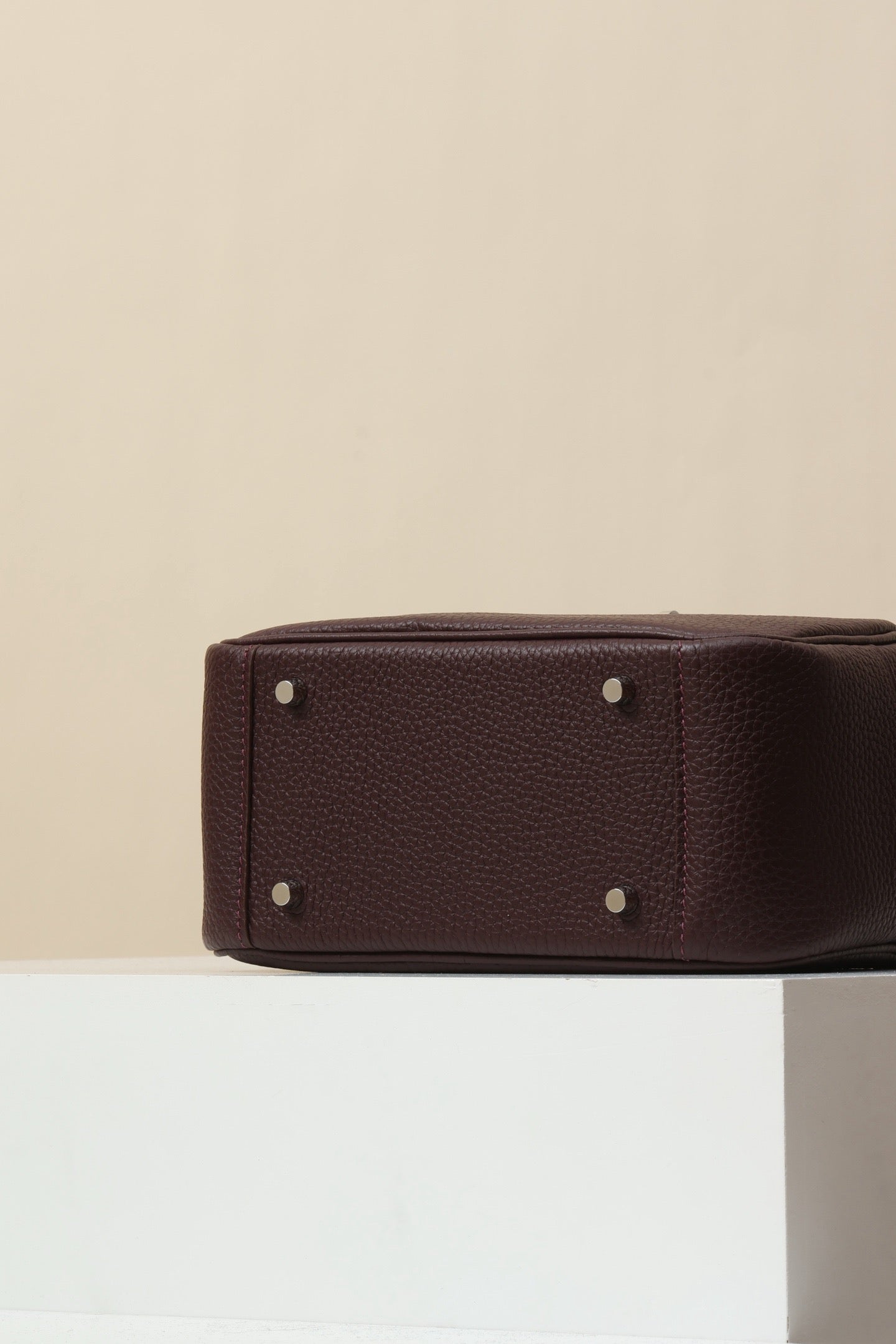 LD19 , Togo OG Saddle Red PHW #4560