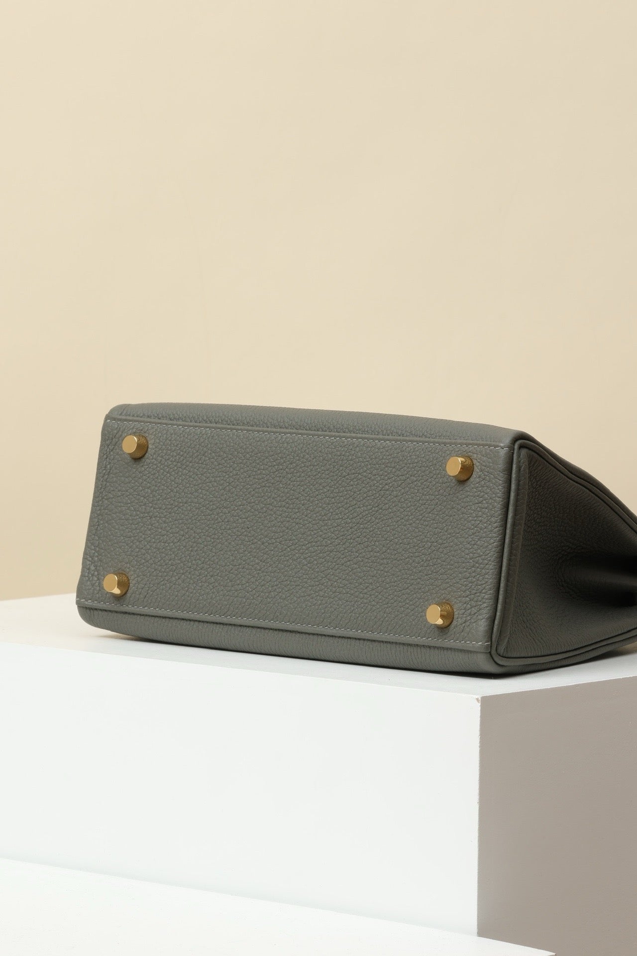 KL25 Cumulus Gray #3696