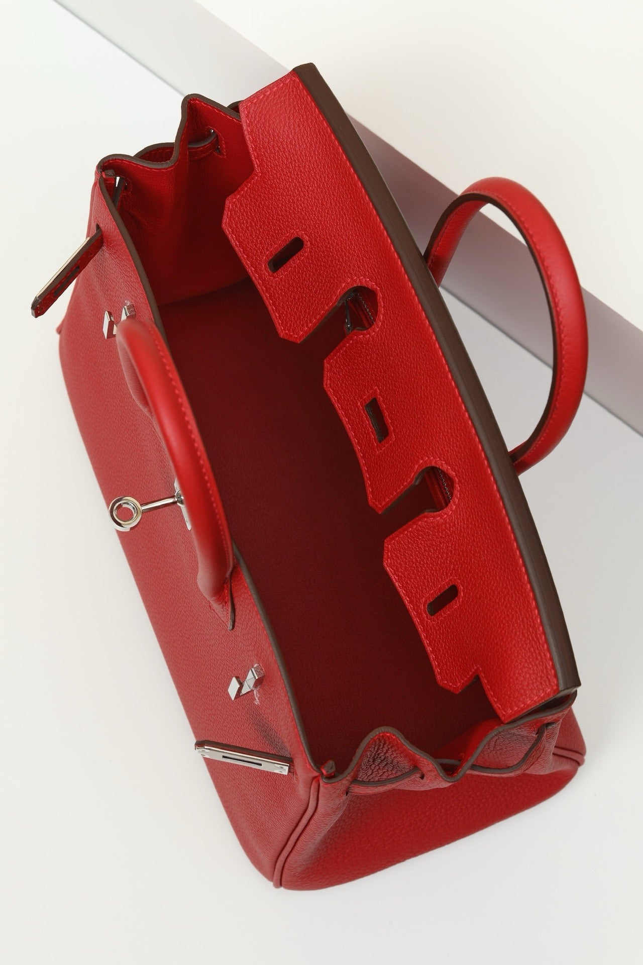 BK25 Flag Red # 3879