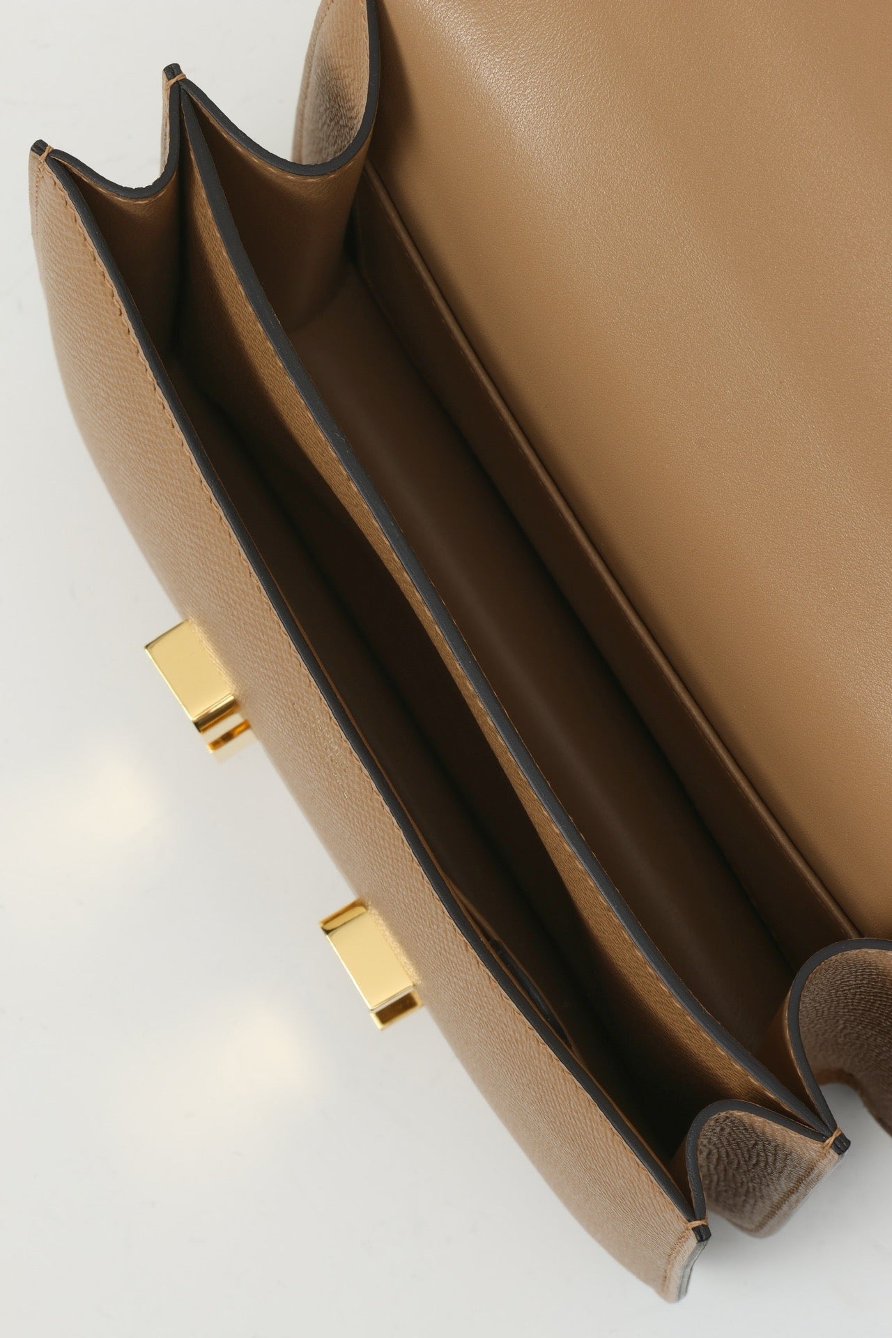 CJ19 19 cm , Milk Tea Epsom leather PHW #4327