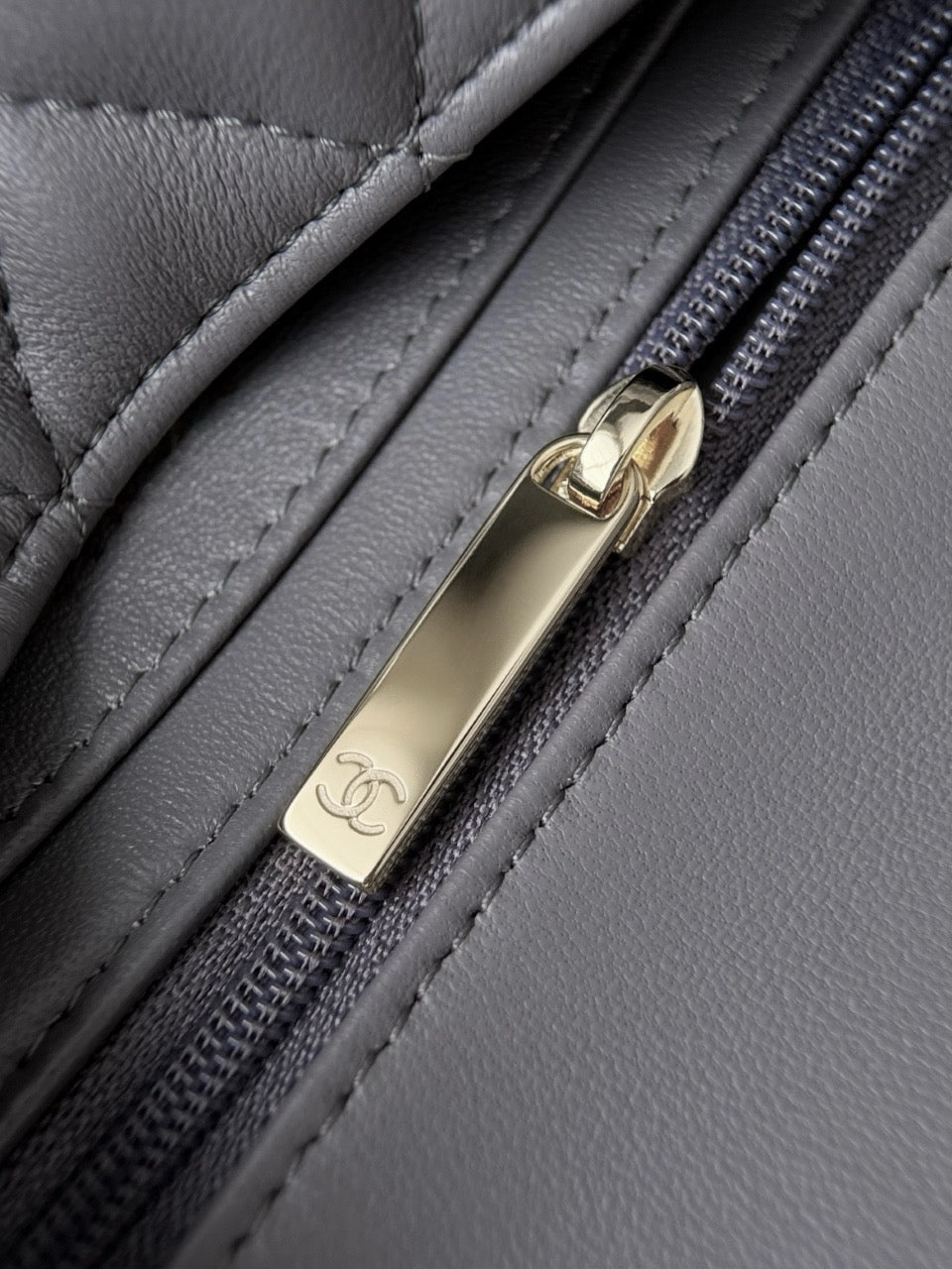 Cf20 Champagne Gold Hardware  #4674