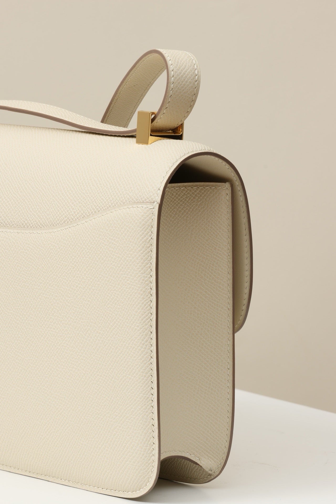 CJG 23 cm , Milkshake White GHW #4283