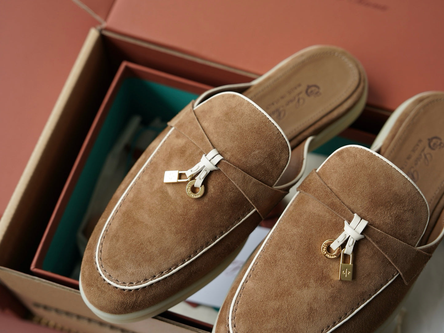 Loafer #2056