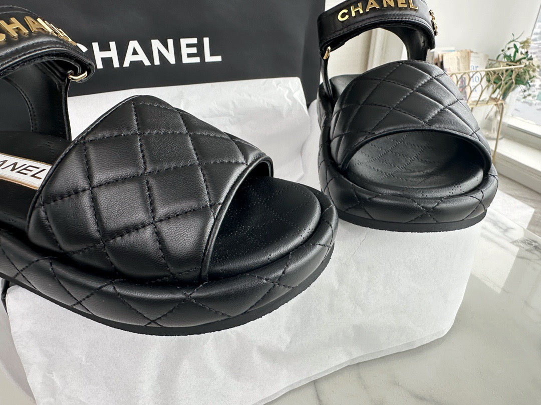 24s Sandal #368