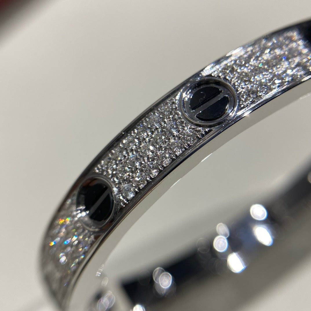 اسوارة كارتييه ذهب عيار 18, الماس vvs1