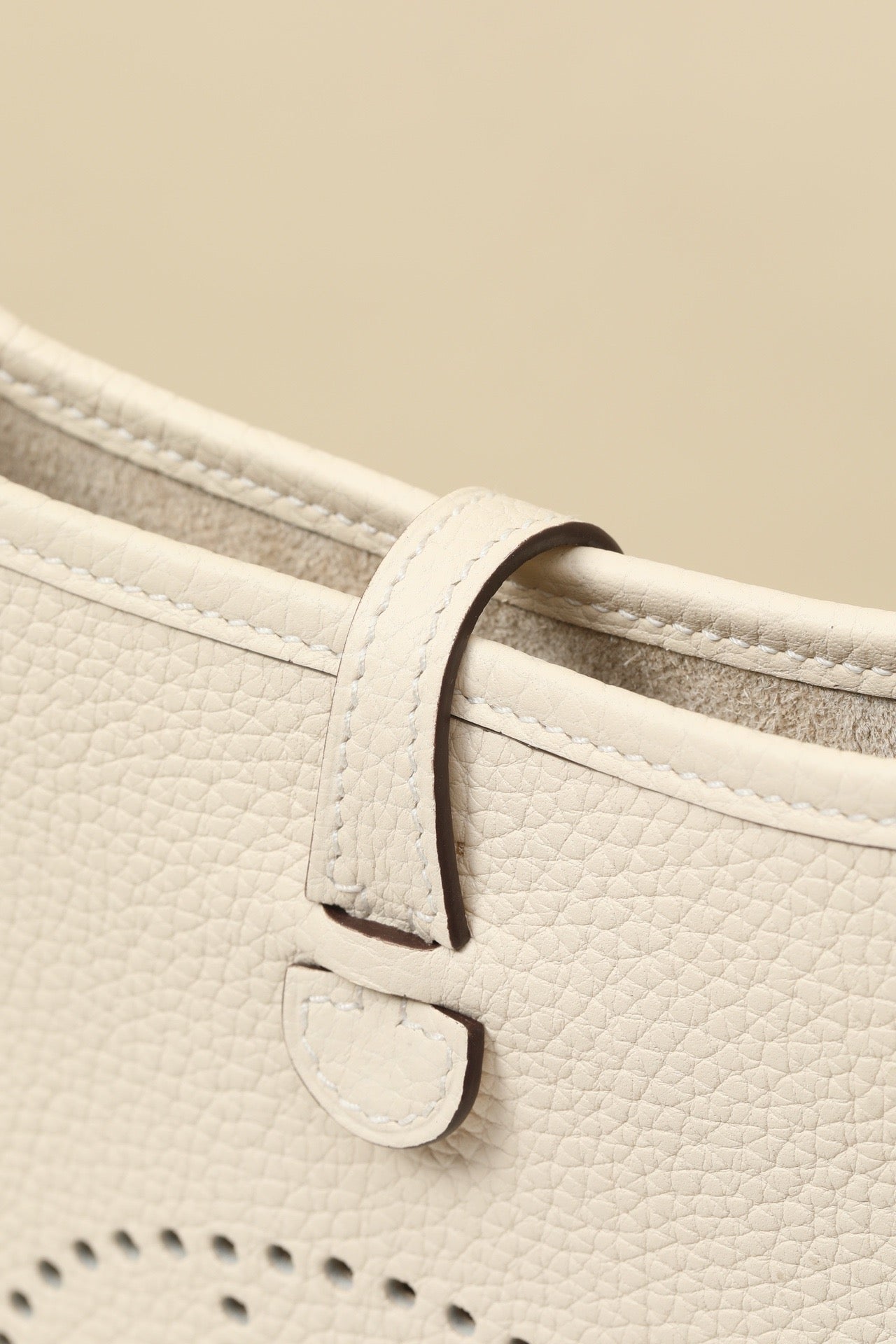 YF16 CC10 Milkshake White Clemence bull leather crossbody bag  ,PHW#4432