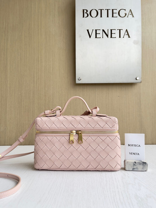BV Bang Bang Vanity Case #575
