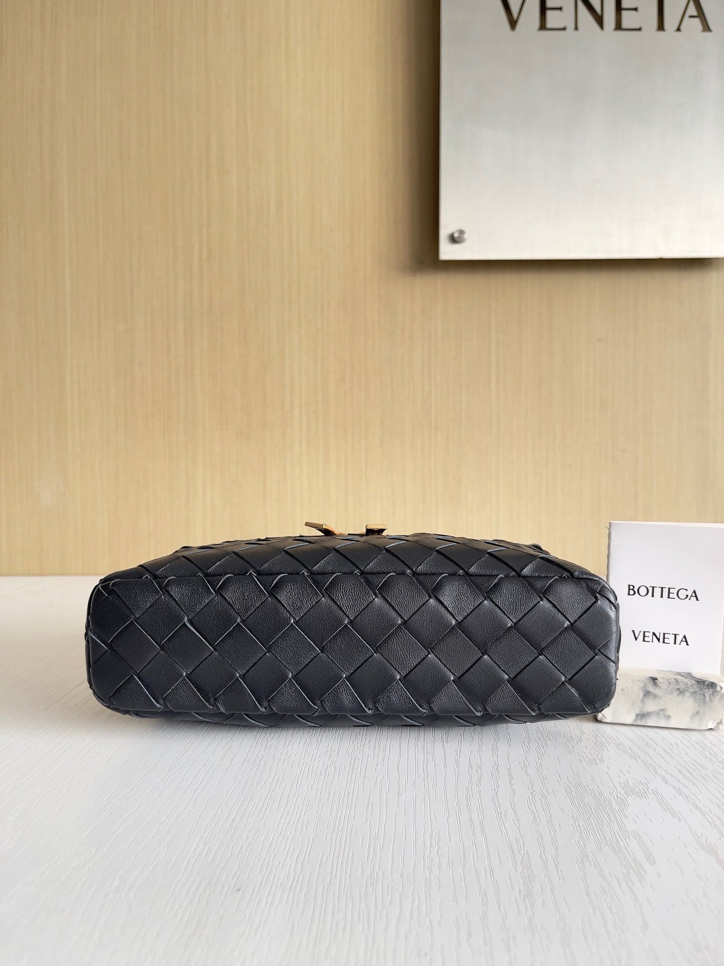 BV Bang Bang Vanity Case #568