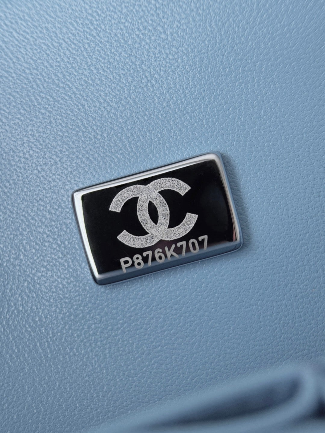 Cf25 Silver Hardware , Caviar # 4207