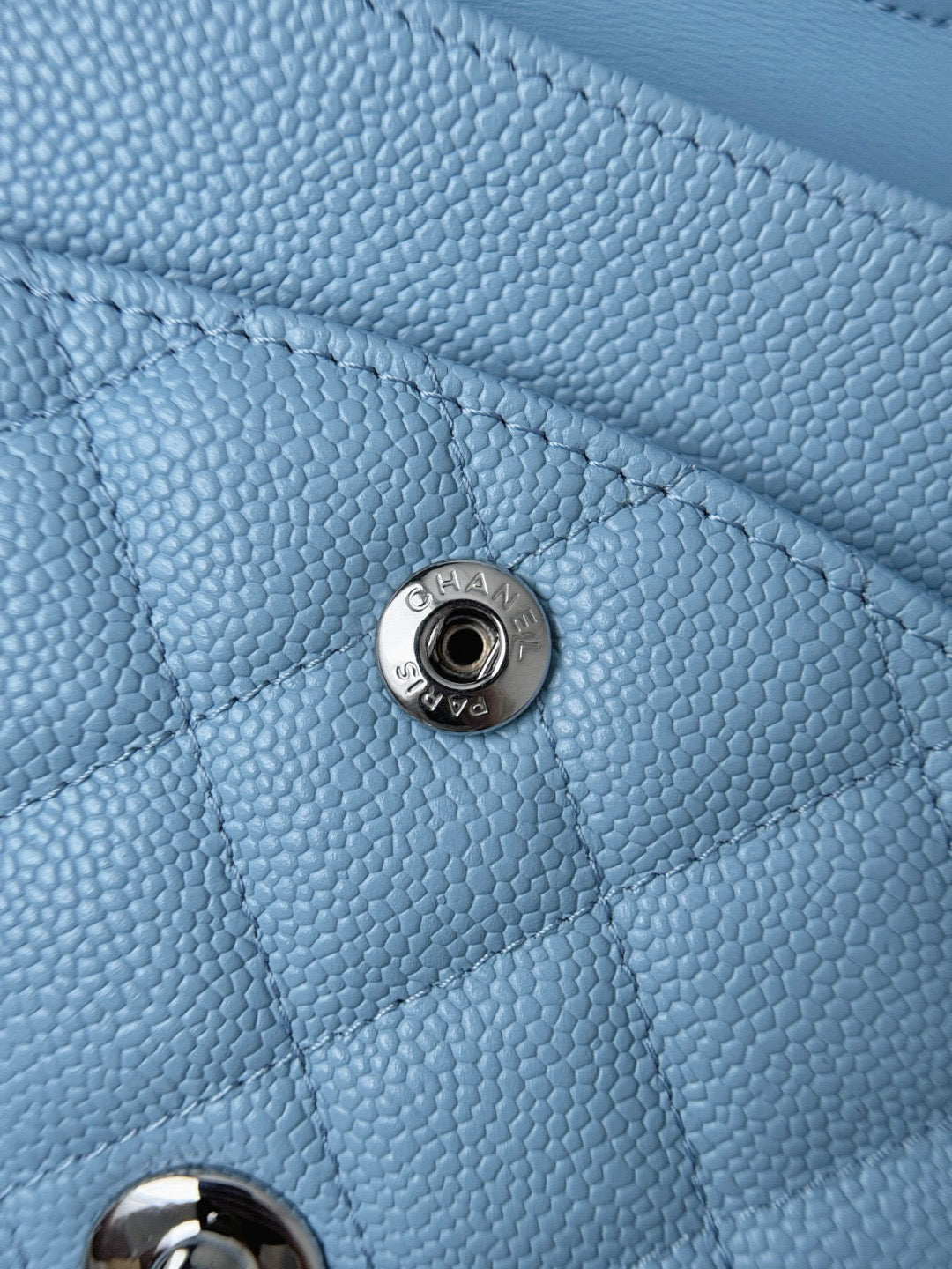 Cf25 Silver Hardware , Caviar # 4207