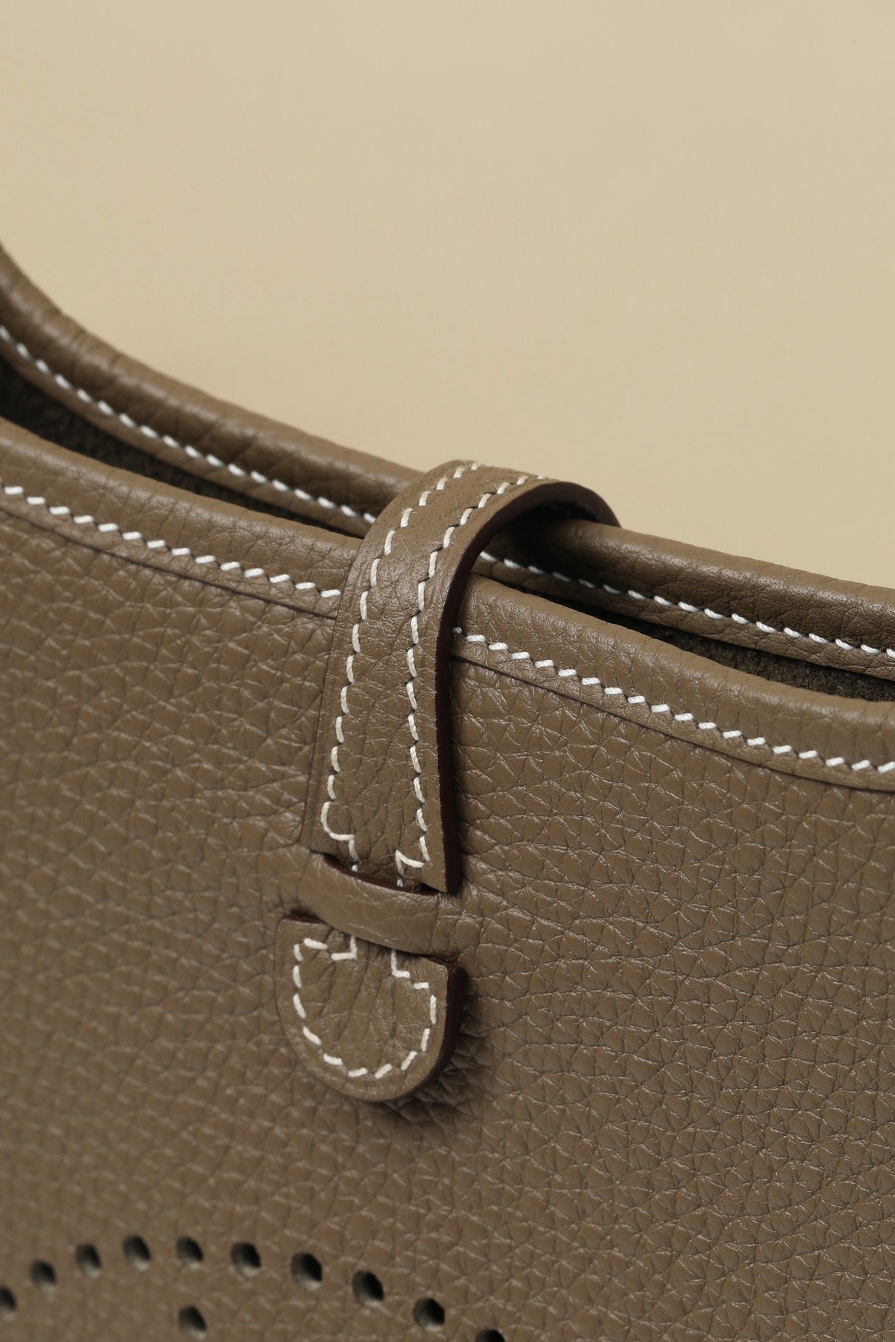 YF16 CK18 Elephant Grey , Clemence bull leather crossbody bag  , GHW #4398