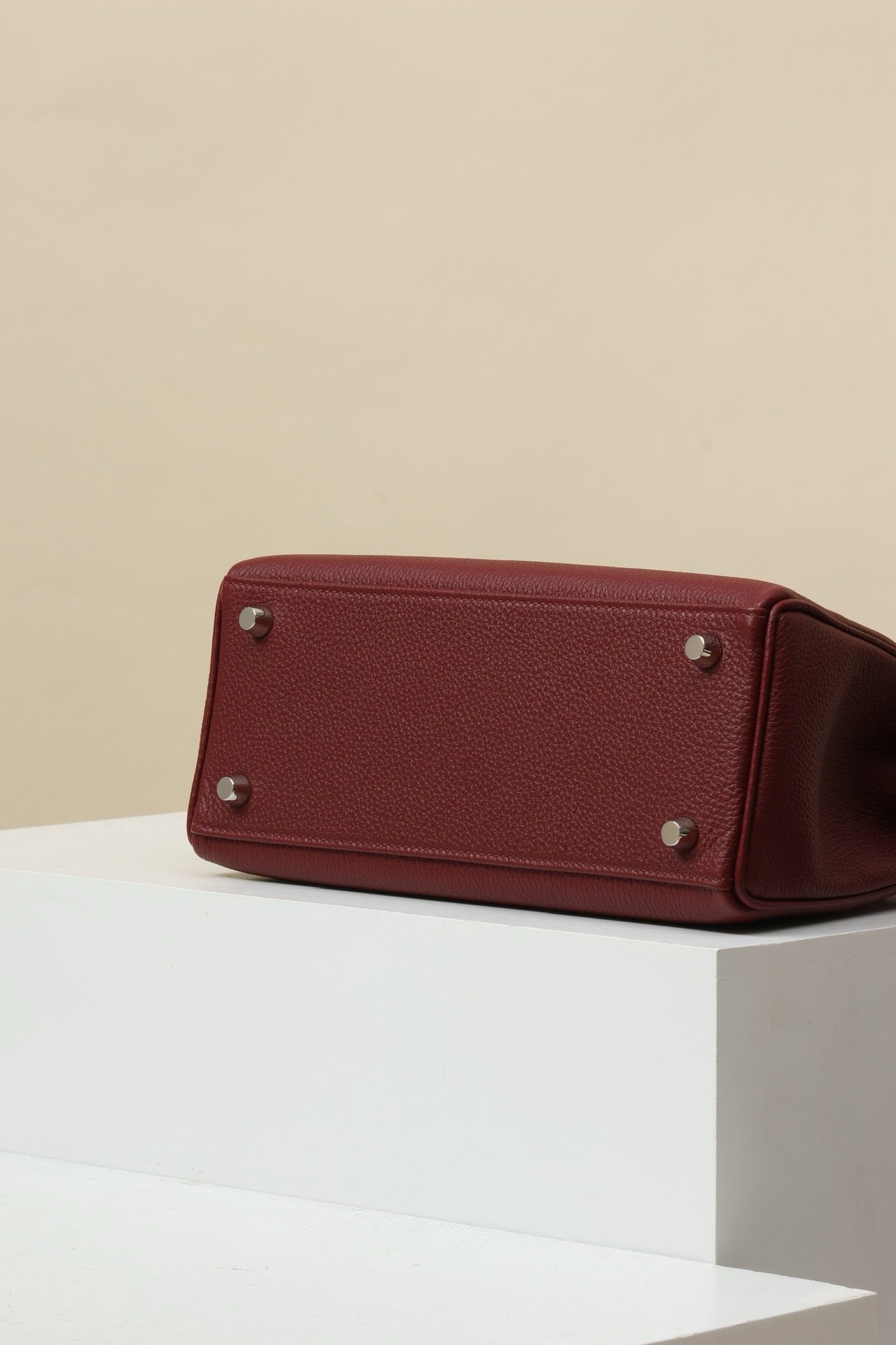 KL25 Red Color #3734