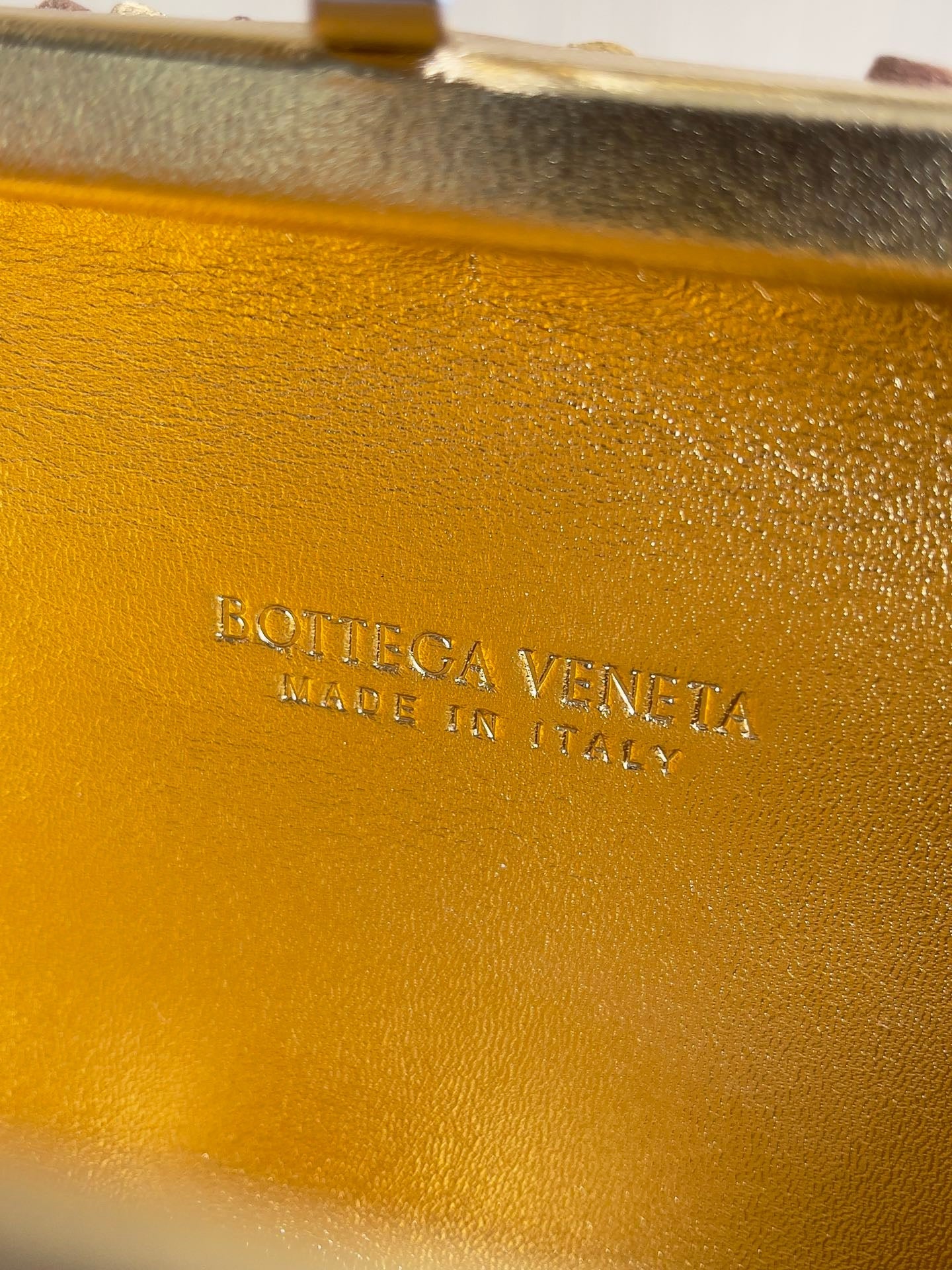 BV the knot #2603