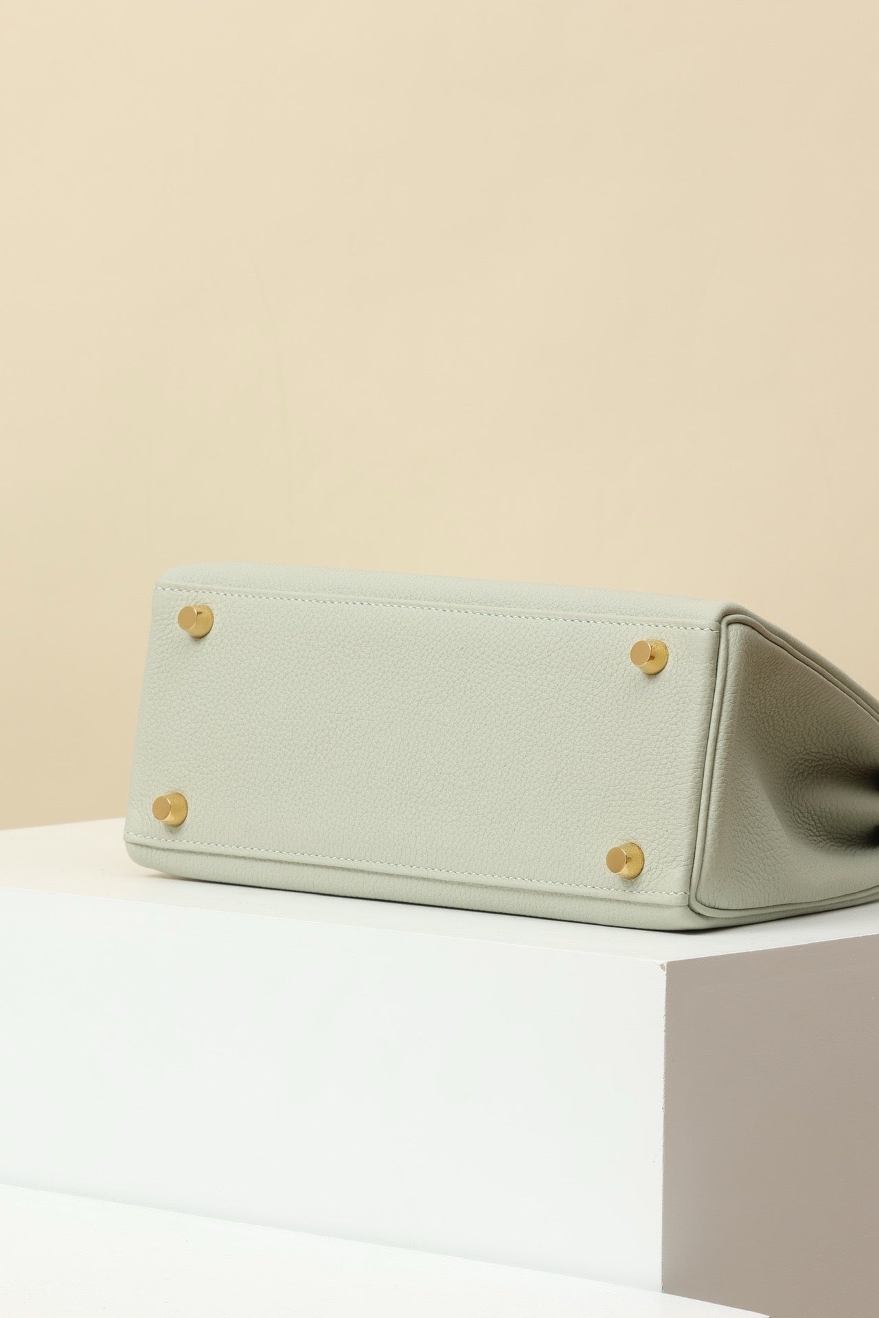 KL25 Crystal Gray #3701