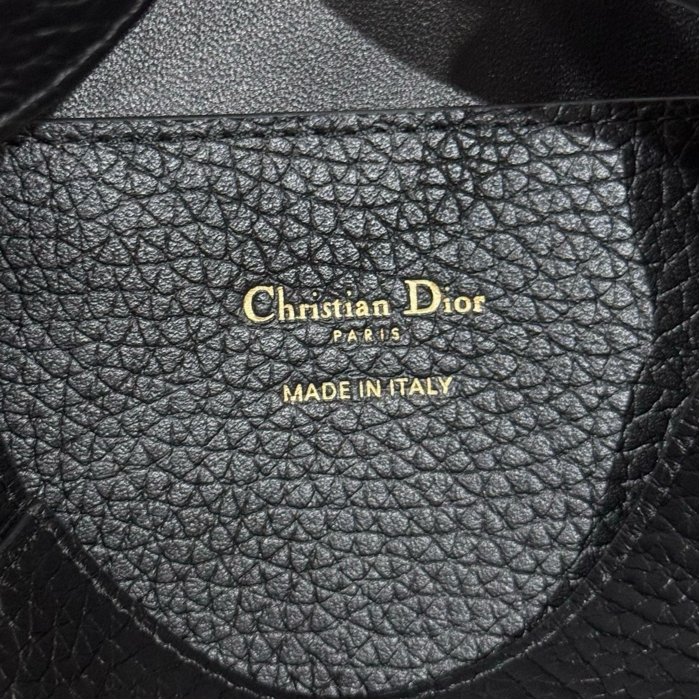 CD signature #2572