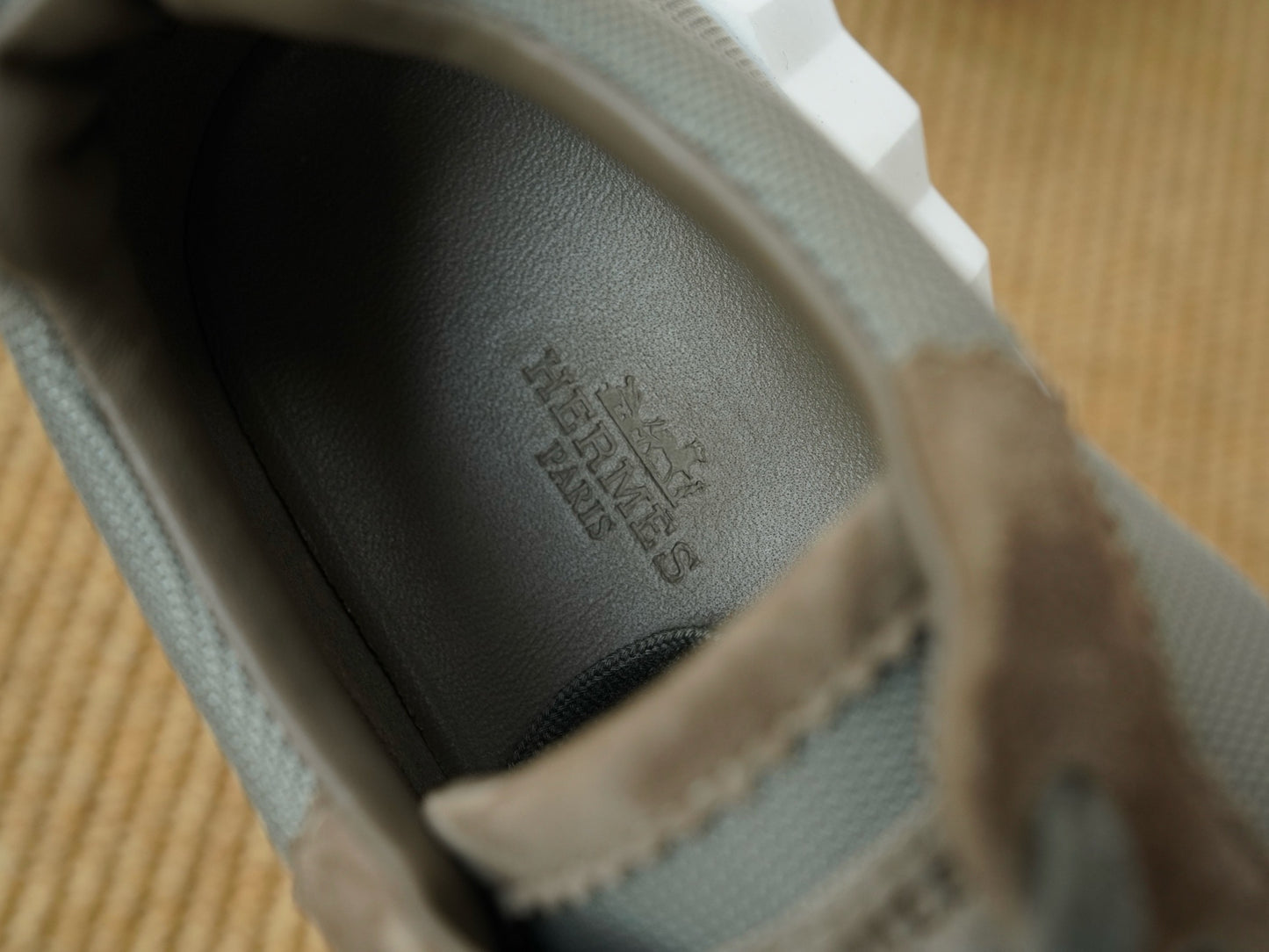 HSneakers