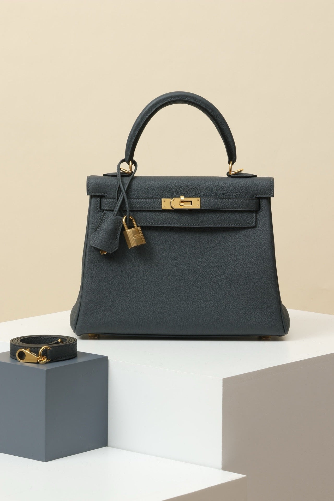 KL25 Smog Gray #3712