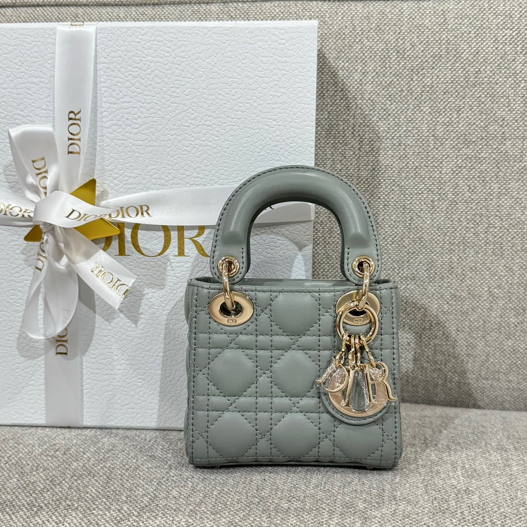 CD Lady Micro 12 #646