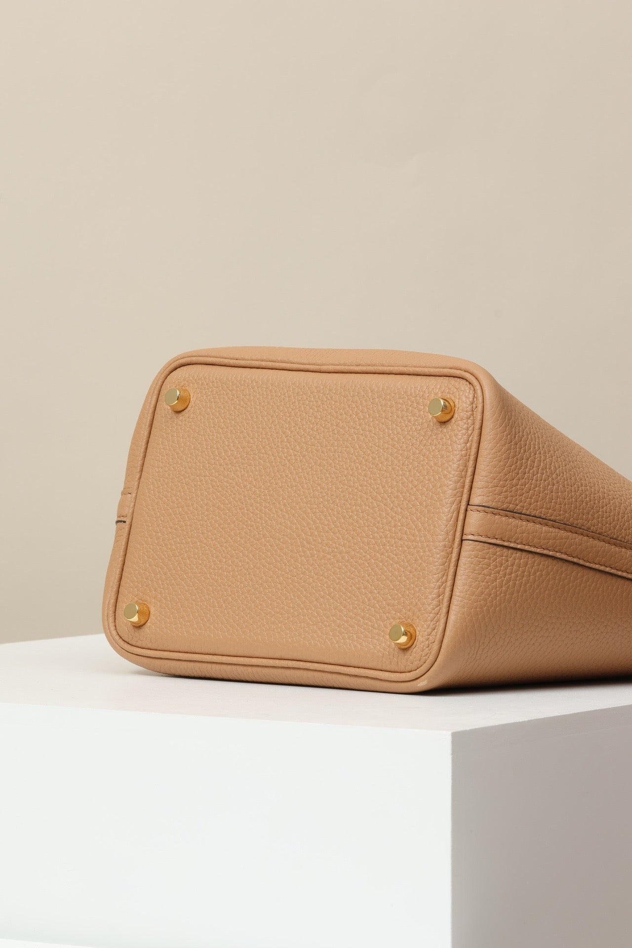 CL18 OM Milk Tea Color GHW #4058