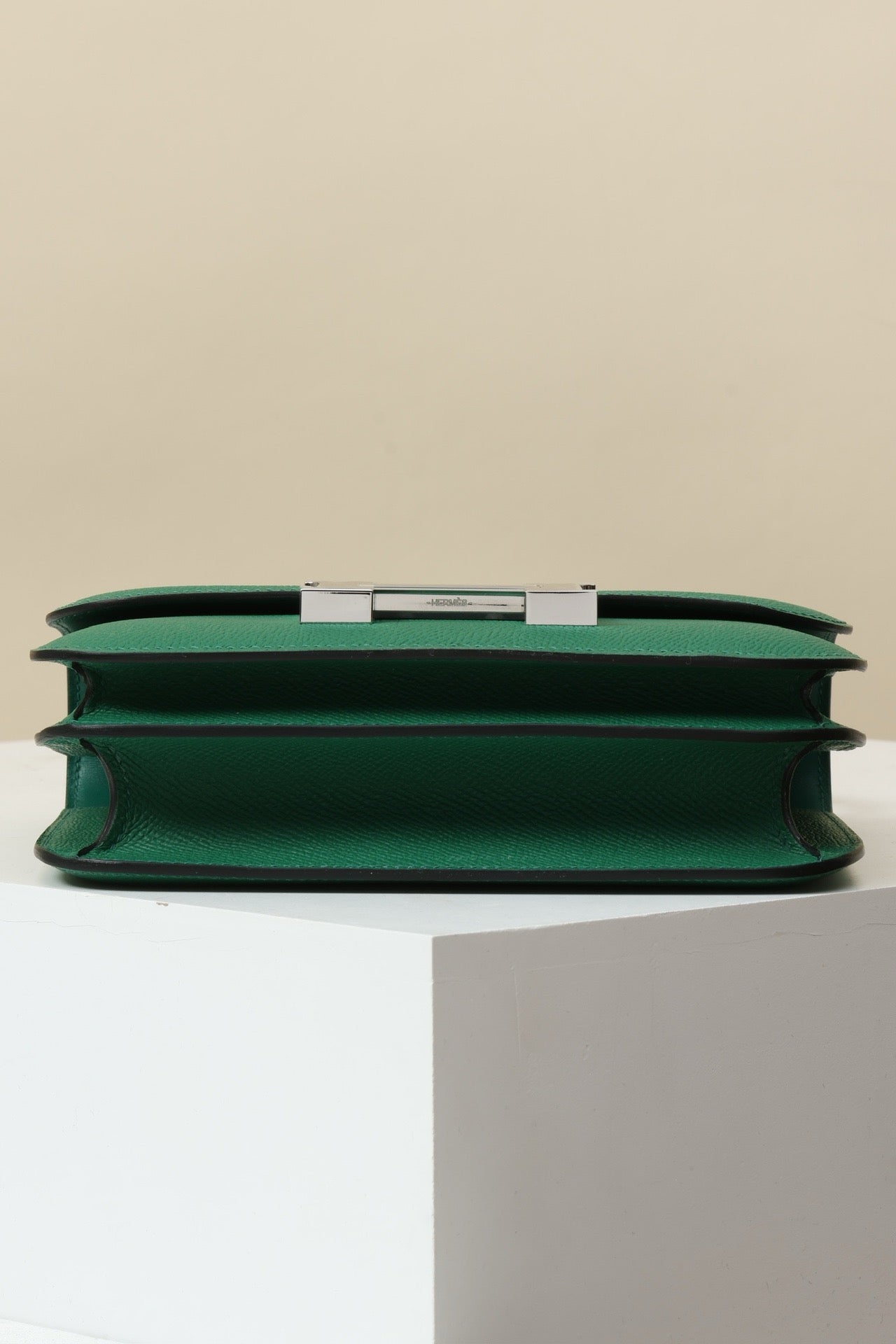 CJ19 19 cm , Velvet Green Epsom leather PHW #4324