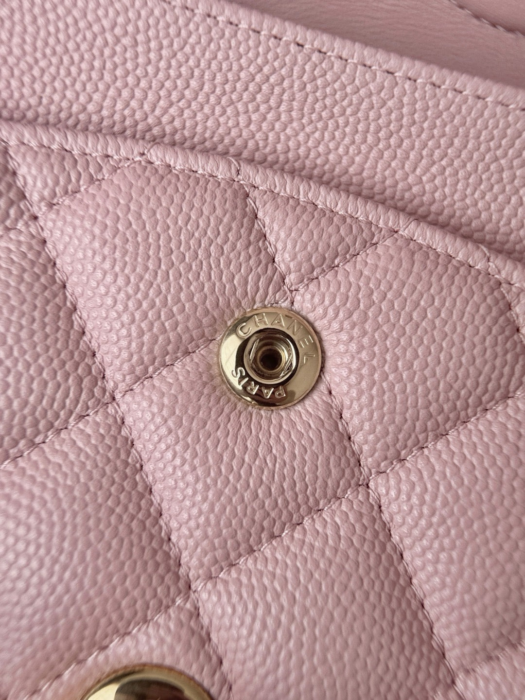 Cf25 Champagne Gold , Caviar # 4204