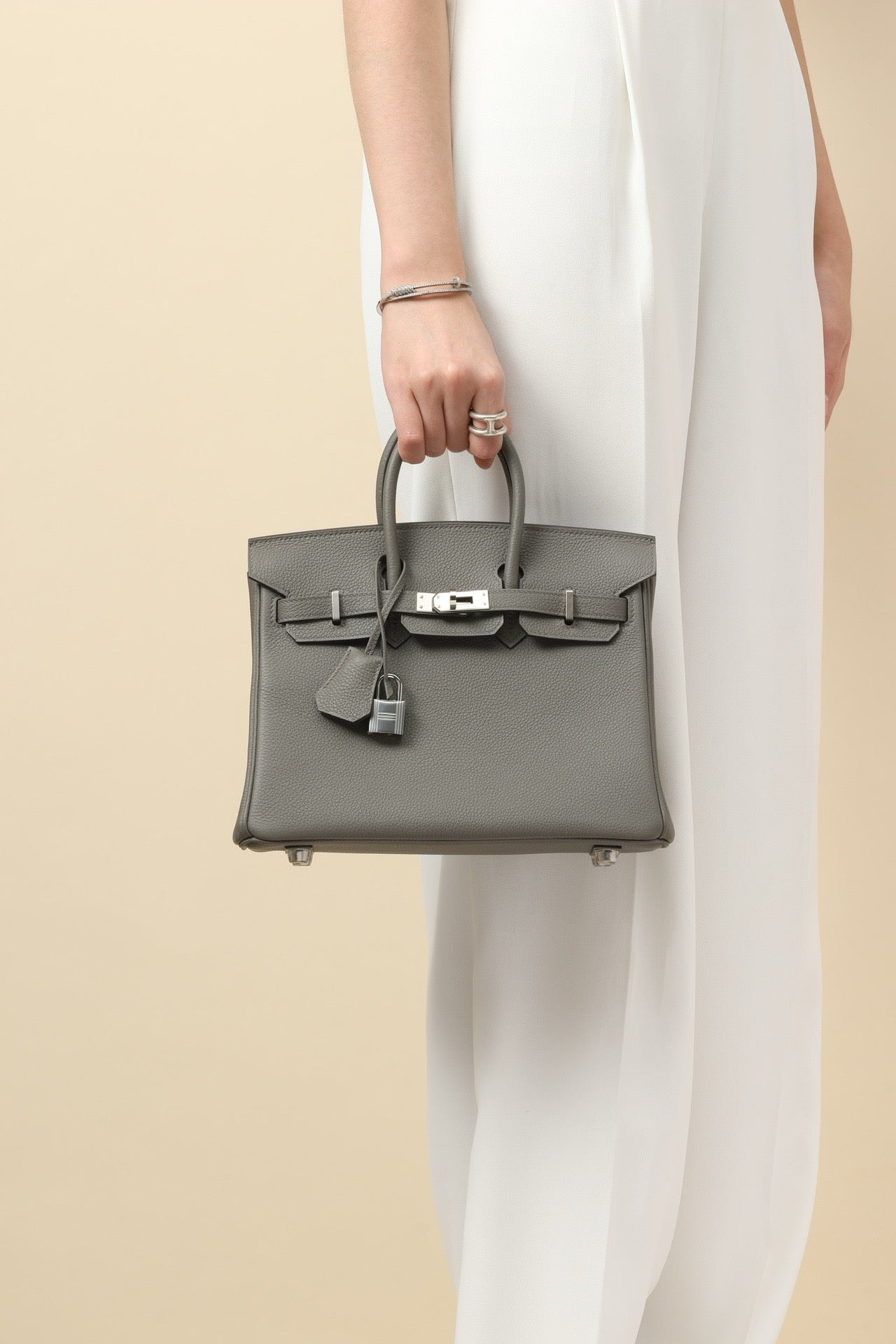 BK25 Cumulus Gray # 3870