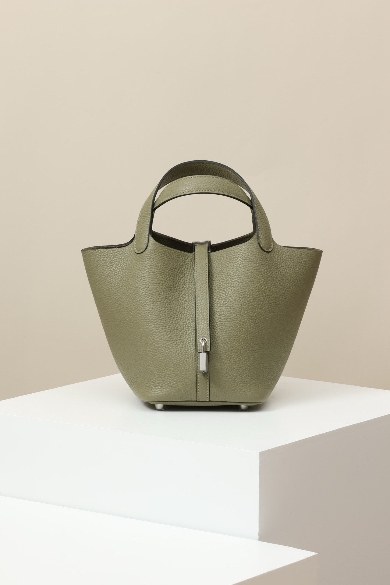 CL18 1Q Sage Green PHW #4053