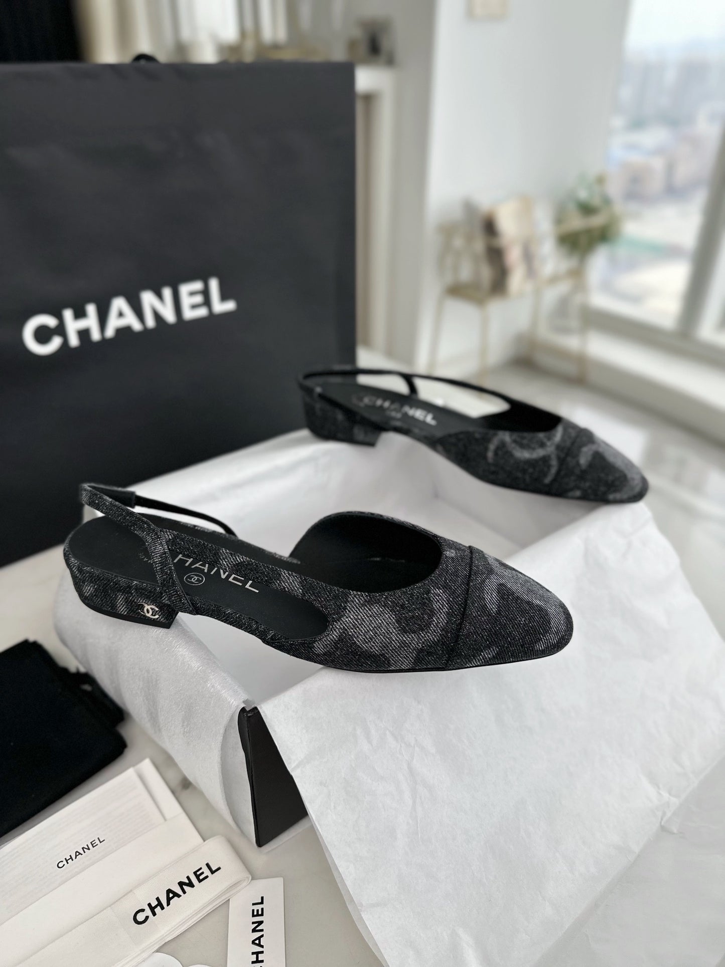 24s Sandal #308