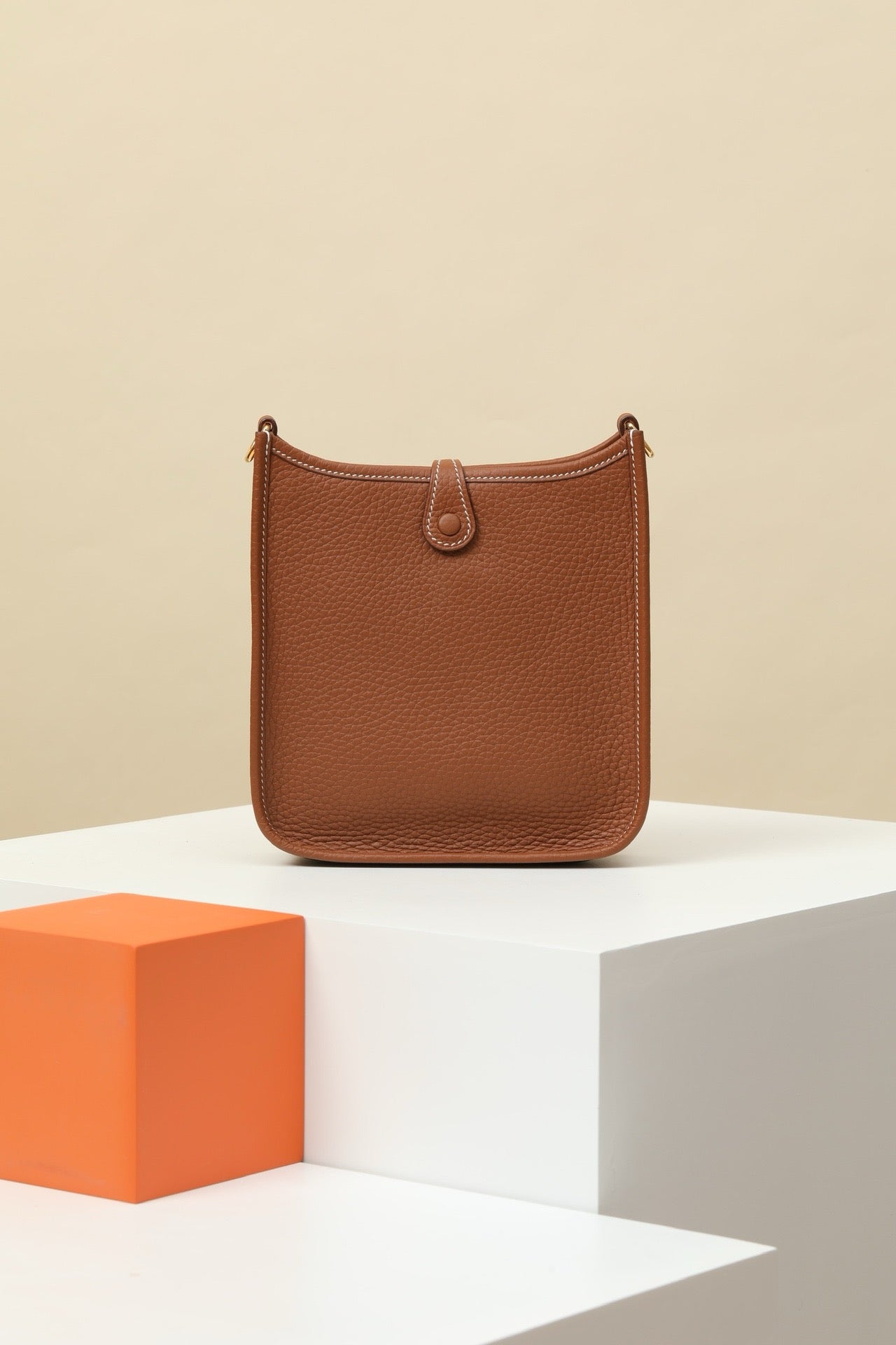 YF16 CK37 Gold Brown Clemence bull leather crossbody bag  , GHW #4455