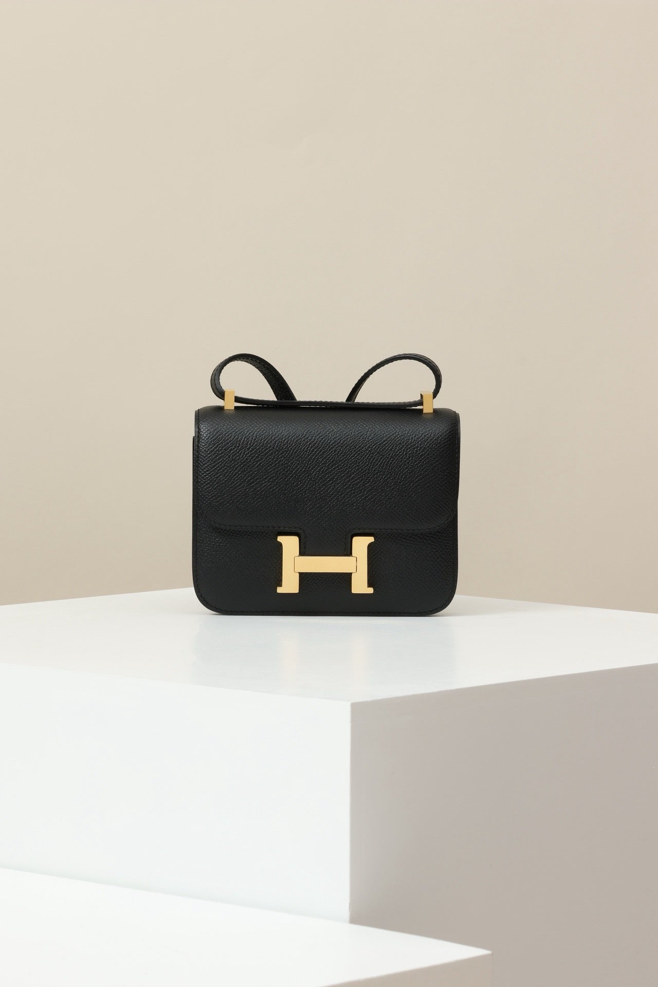 CJ14 , 14 cm, CK89 Black GHW #4359