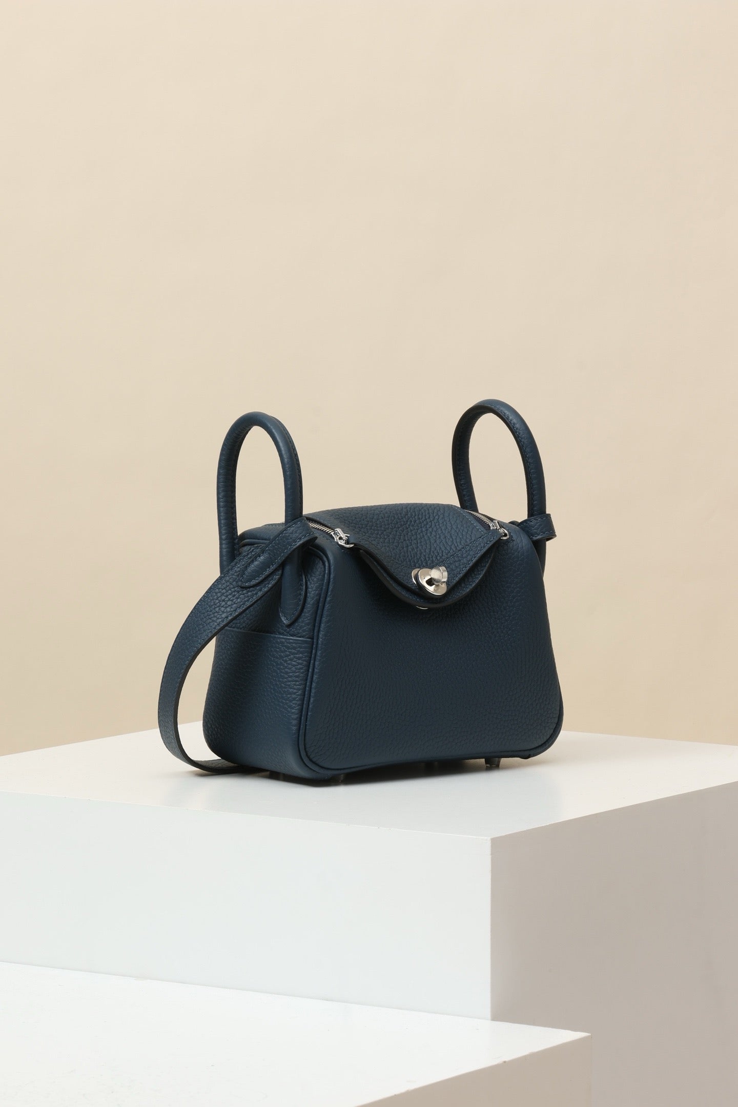 LD19 , Togo 7P Prussian Blue PHW #4558