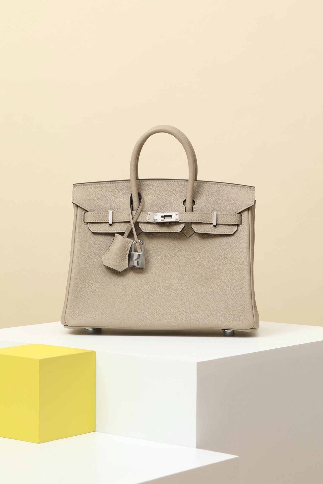 BK25 Dove Gray # 3872