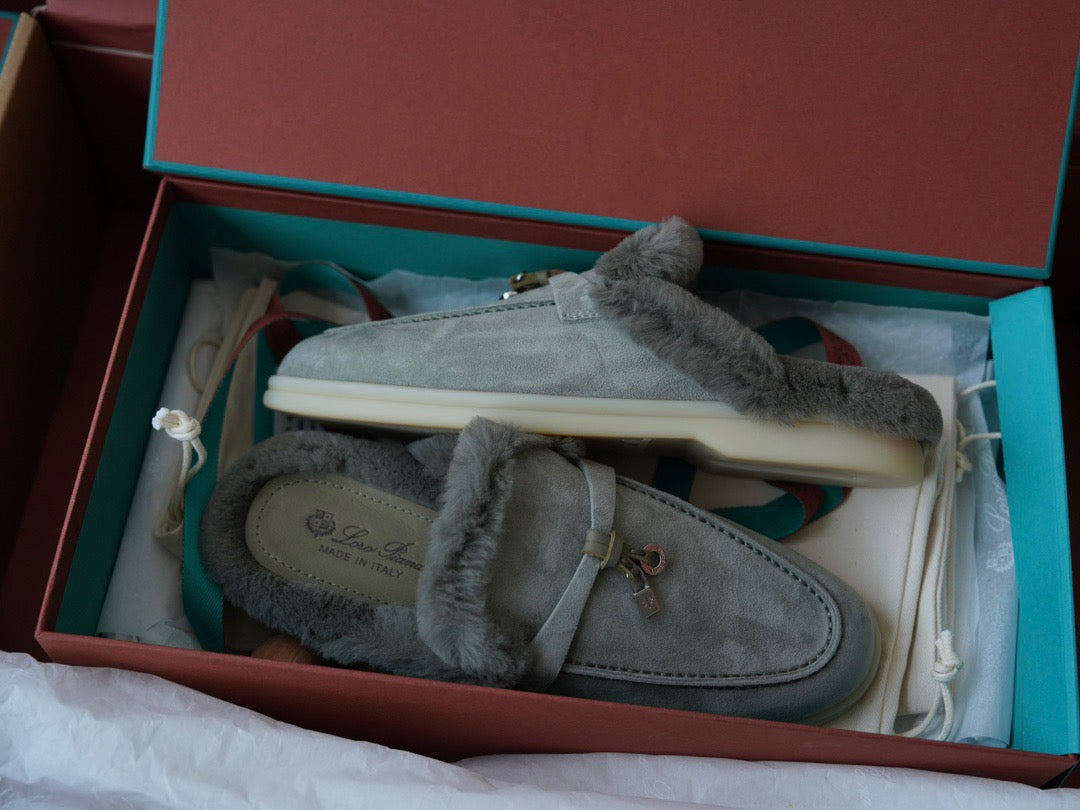 Charms Walk Loafer #221